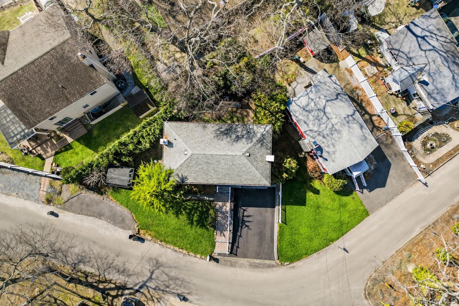 #18 photo, 306 Sound Beach Boulevard, מחוז סאפוק Sound Beach , NY 11789