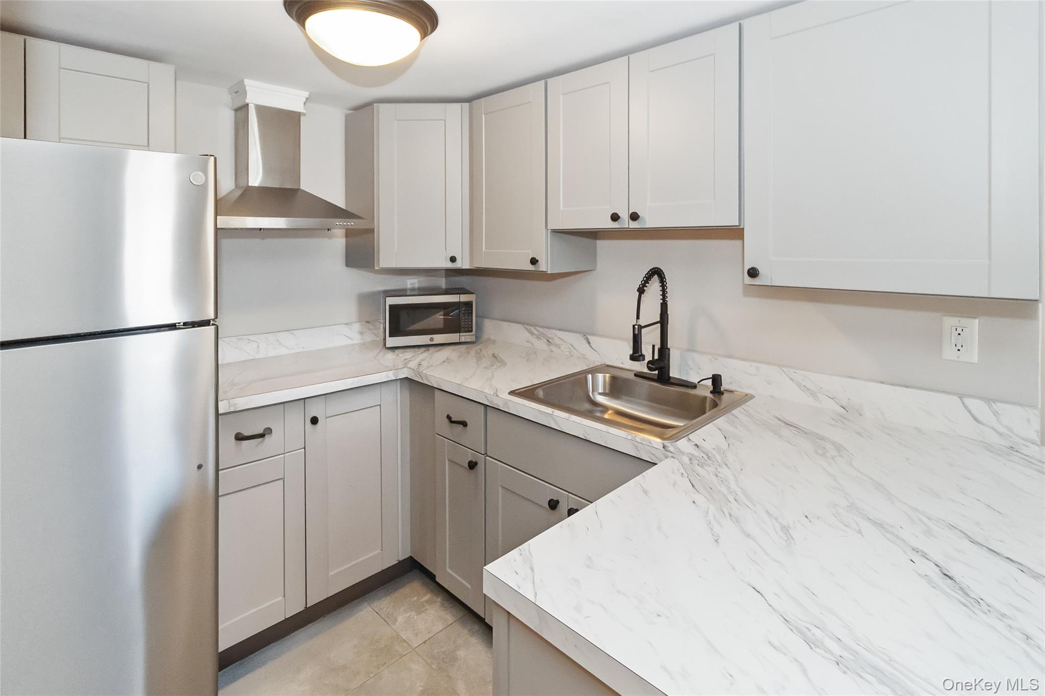 #6 photo, 306 Sound Beach Boulevard, מחוז סאפוק Sound Beach , NY 11789