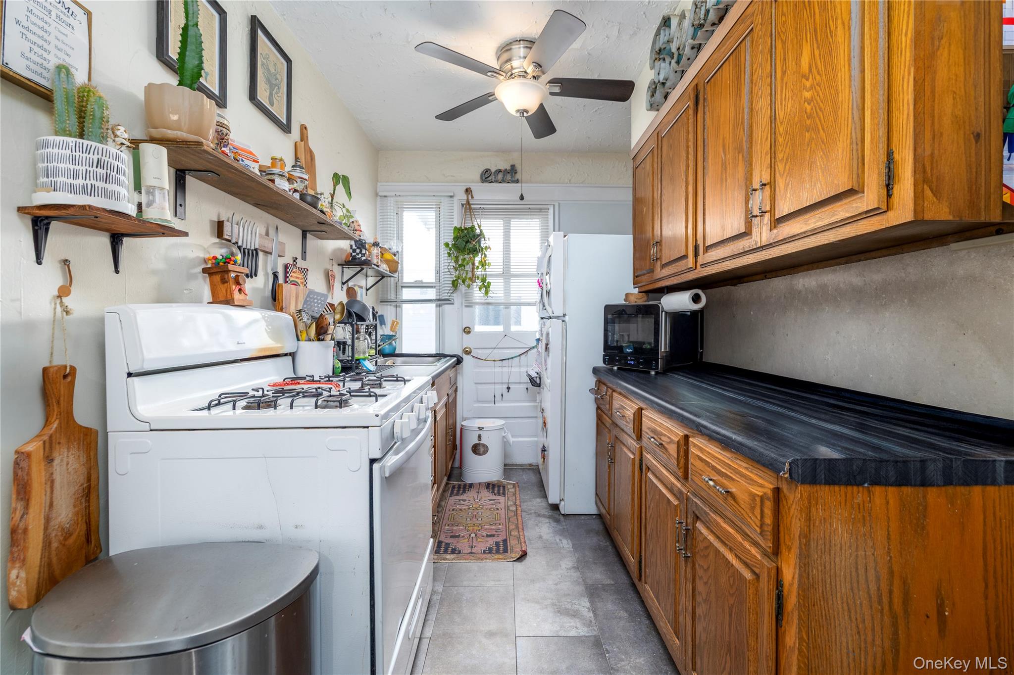 #6 photo, 100 Kentucky Street, নাসাউ কাউন্টি Long Beach , NY 11561