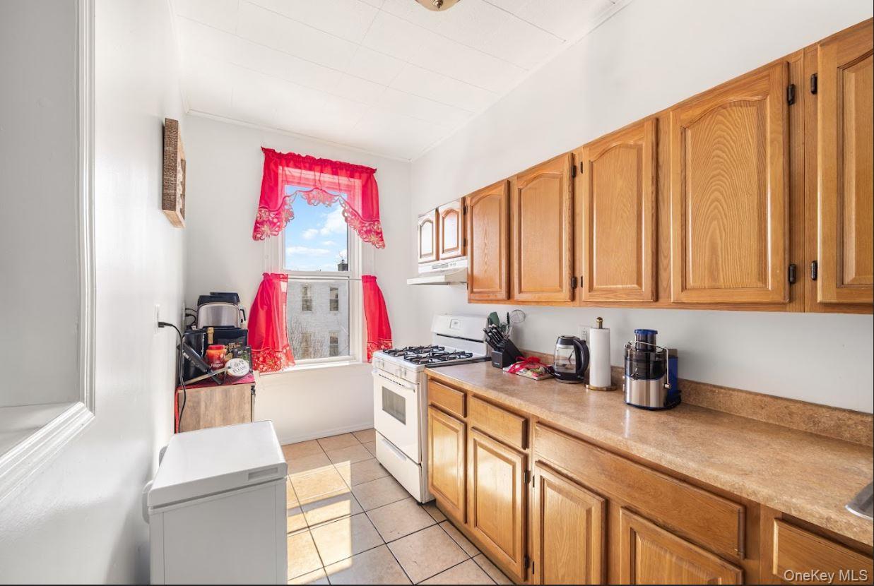 #17 photo, 60-34 69th Avenue, কুইন্‌স Ridgewood , NY 11385