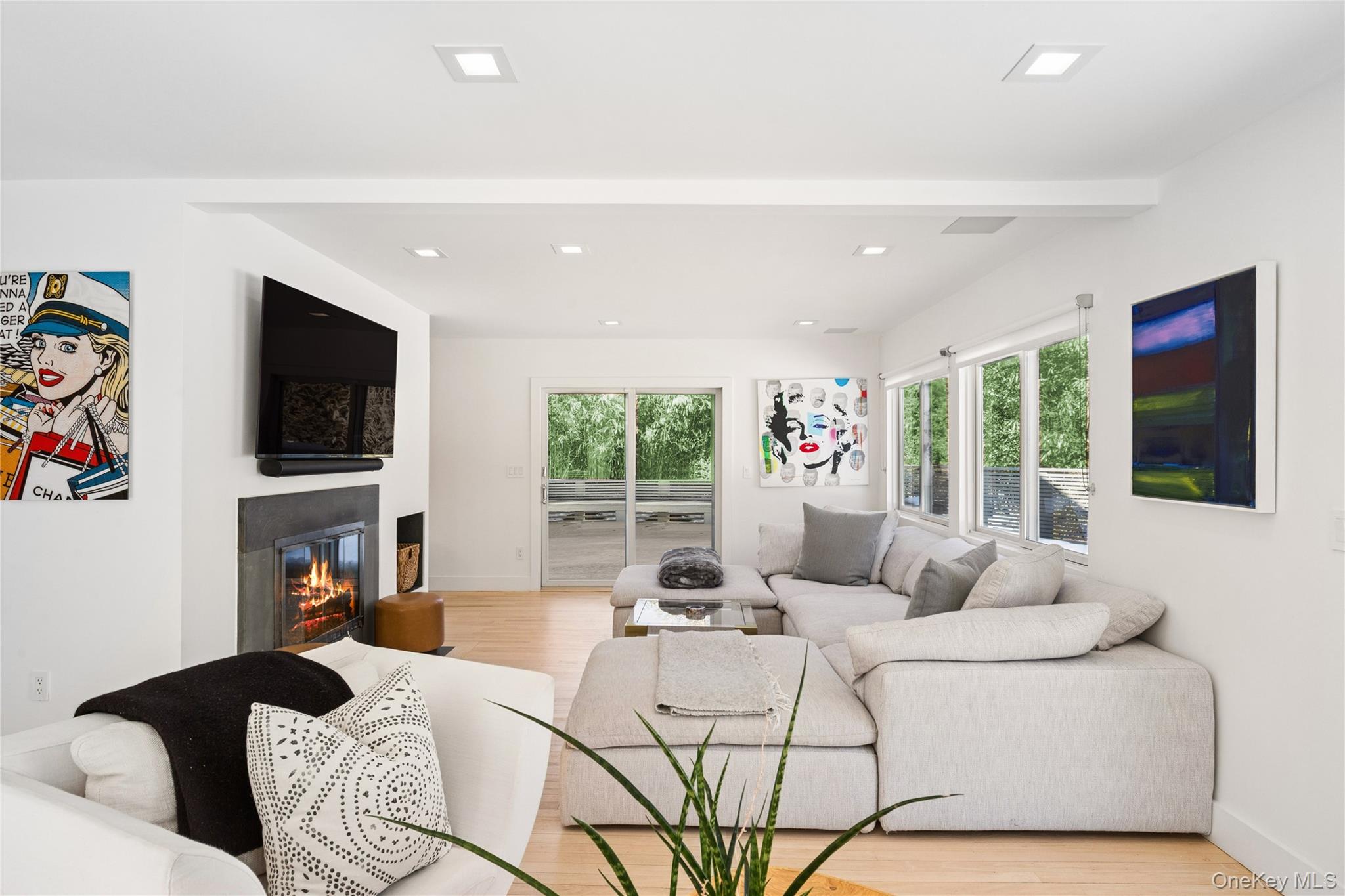 #4 photo, 8 Ocean Lane, 롱 아일랜드 Amagansett , NY 11930