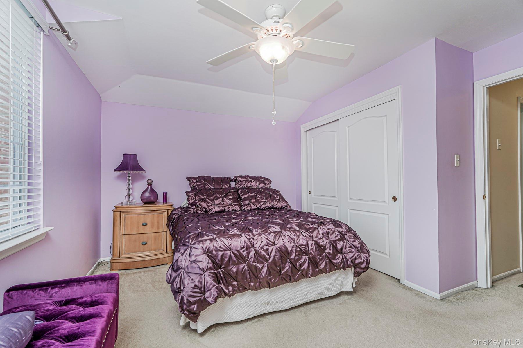 #15 photo, 10 Dunhill Lane, Staten Island , NY 10309