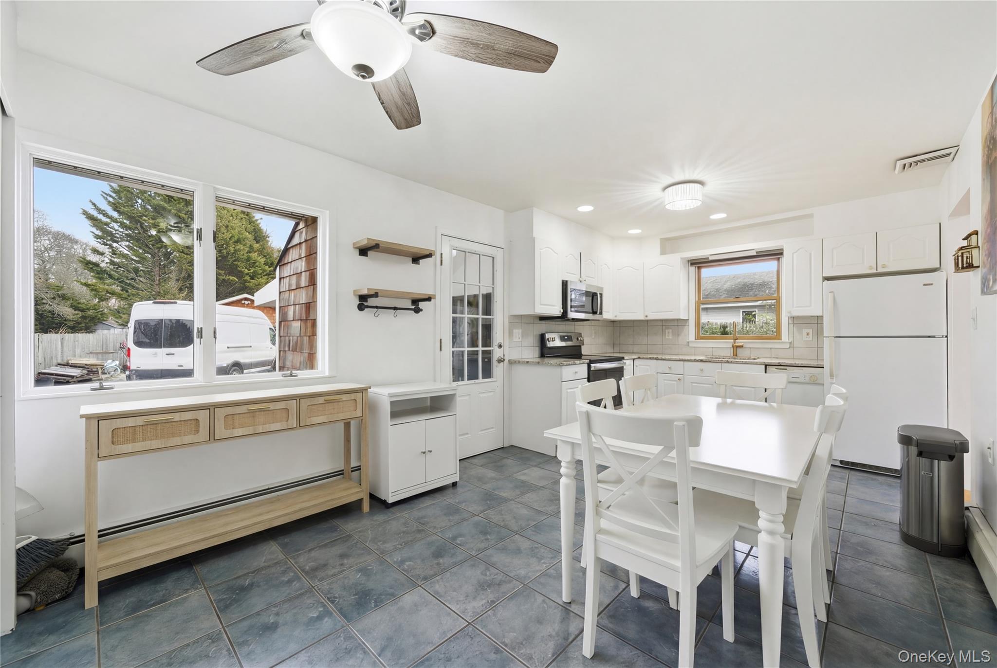 #7 photo, 511 Old North Ocean Avenue, 롱 아일랜드 Patchogue , NY 11772