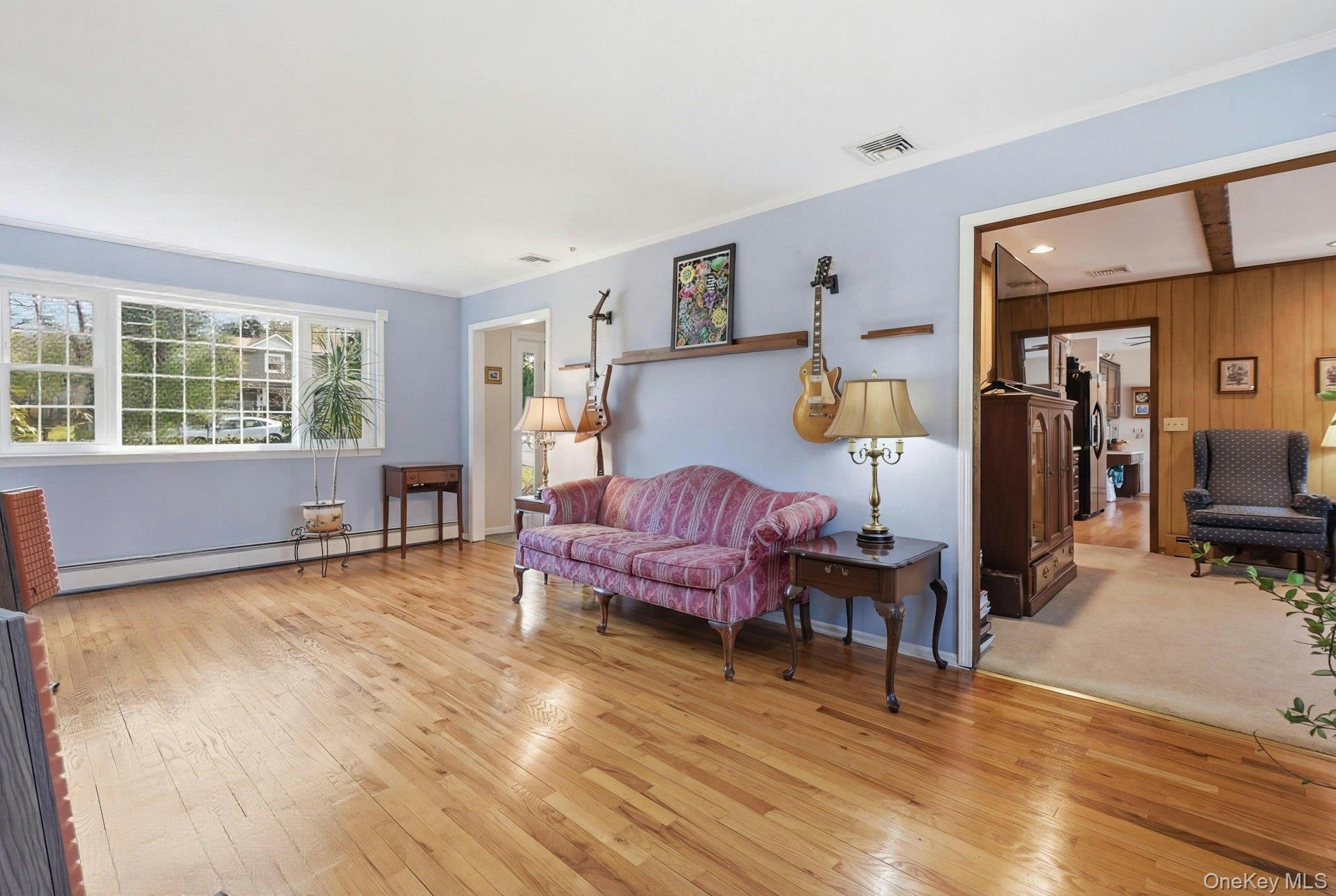 #9 photo, 35 East Neck Road, সাফোক কাউন্টি Huntington , NY 11743