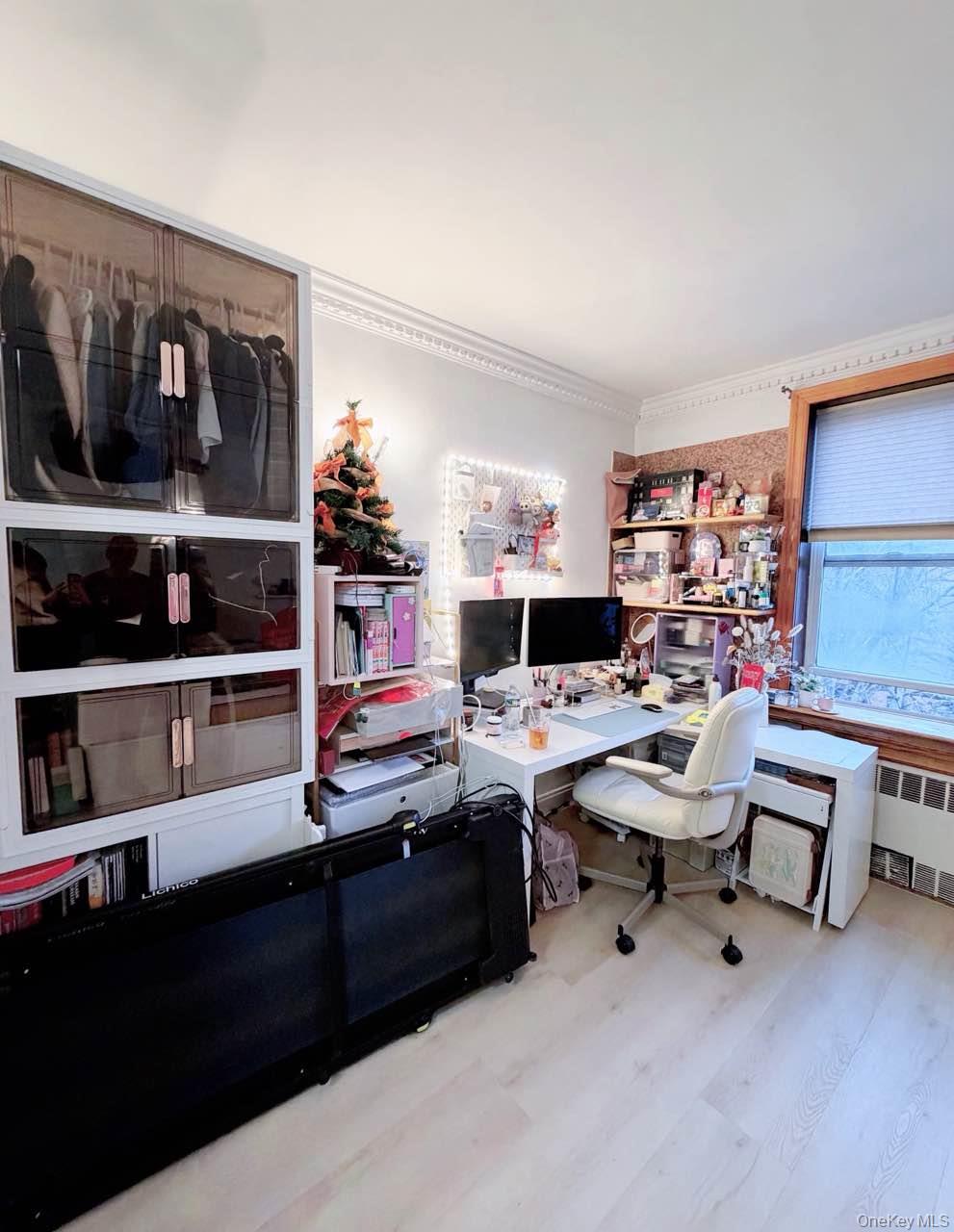 #7 photo, 12010 85th Avenue, কুইন্‌স Kew Gardens , NY 11415