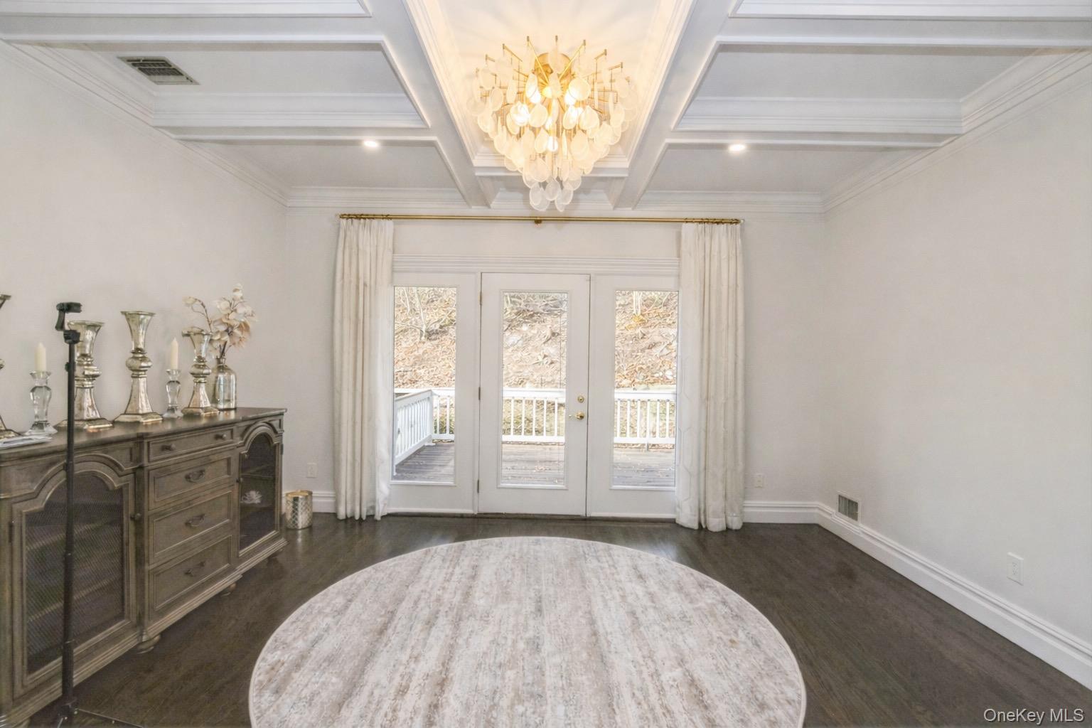 #20 photo, 6 Valley Lane, সাফোক কাউন্টি Huntington , NY 11743