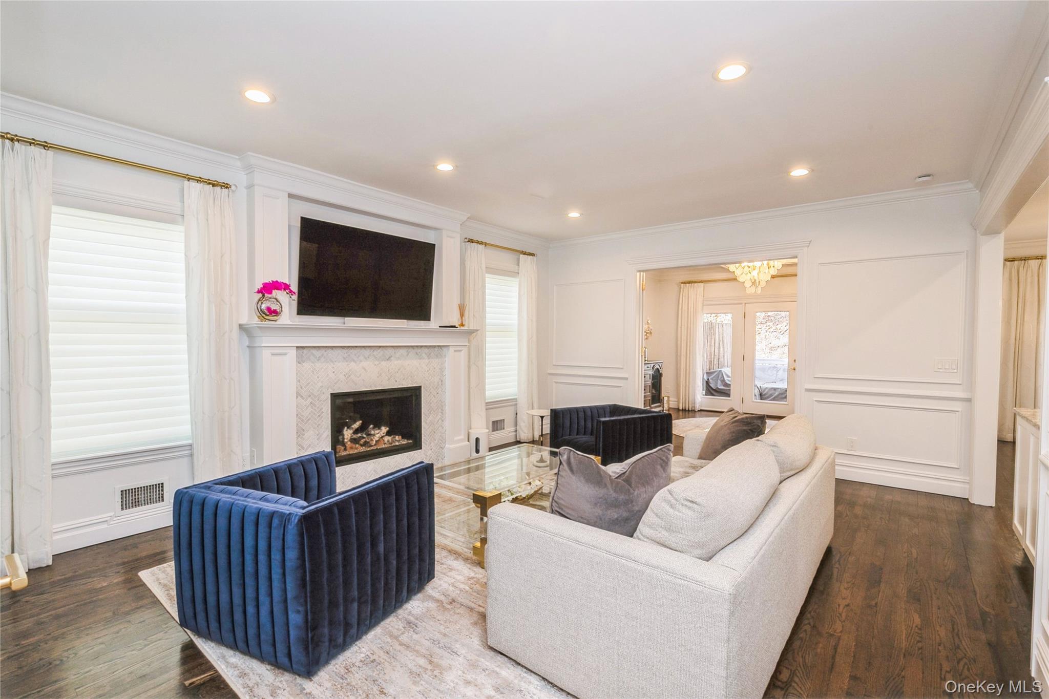 #3 photo, 6 Valley Lane, সাফোক কাউন্টি Huntington , NY 11743