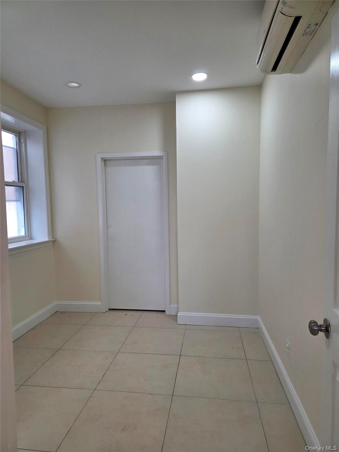 #5 photo, 10418 46th Avenue, কুইন্‌স Corona , NY 11368