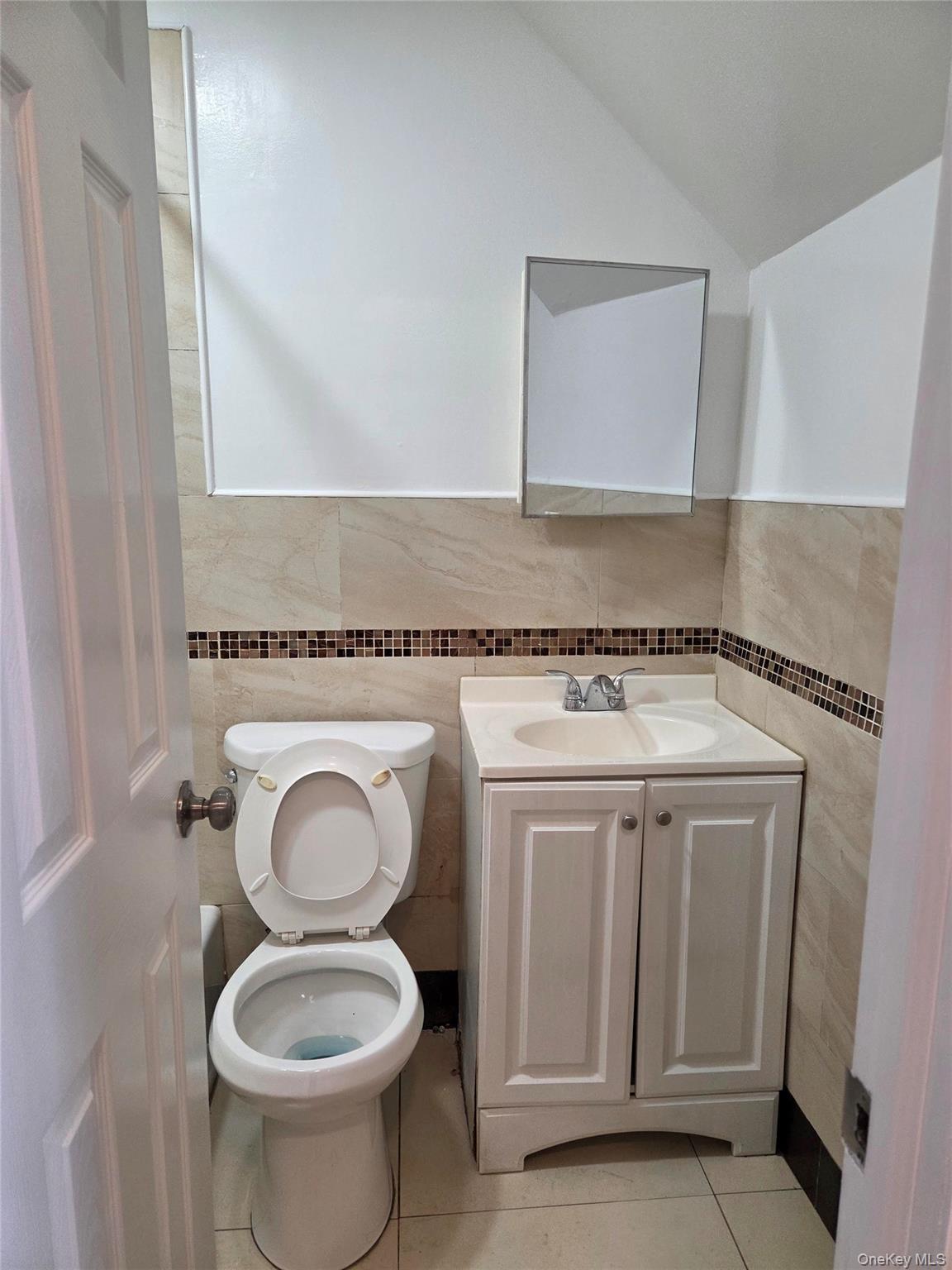 #7 photo, 10418 46th Avenue, কুইন্‌স Corona , NY 11368