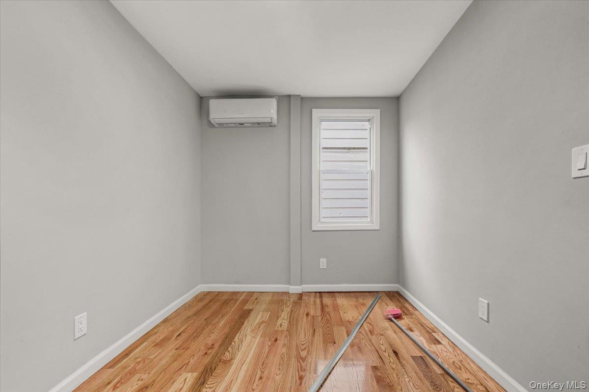 #10 photo, 90-48 204 Street, কুইন্‌স Hollis , NY 11423