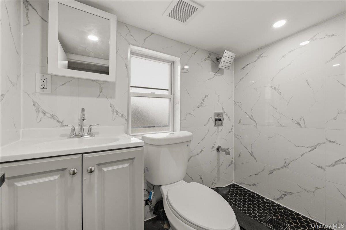 #15 photo, 90-48 204 Street, কুইন্‌স Hollis , NY 11423