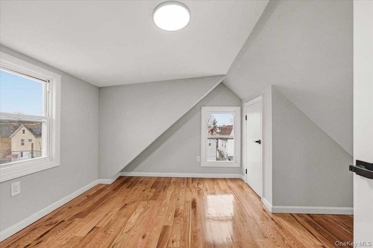 #16 photo, 90-48 204 Street, কুইন্‌স Hollis , NY 11423