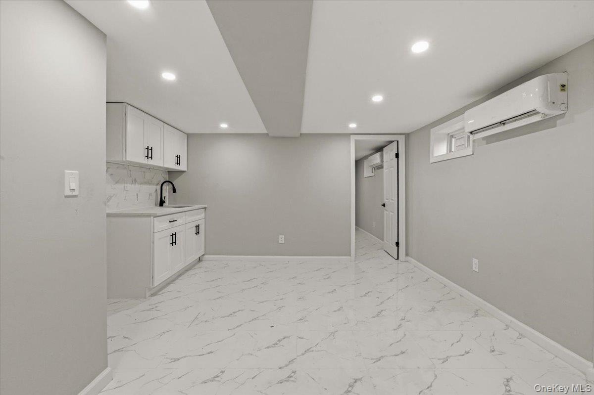 #18 photo, 90-48 204 Street, কুইন্‌স Hollis , NY 11423