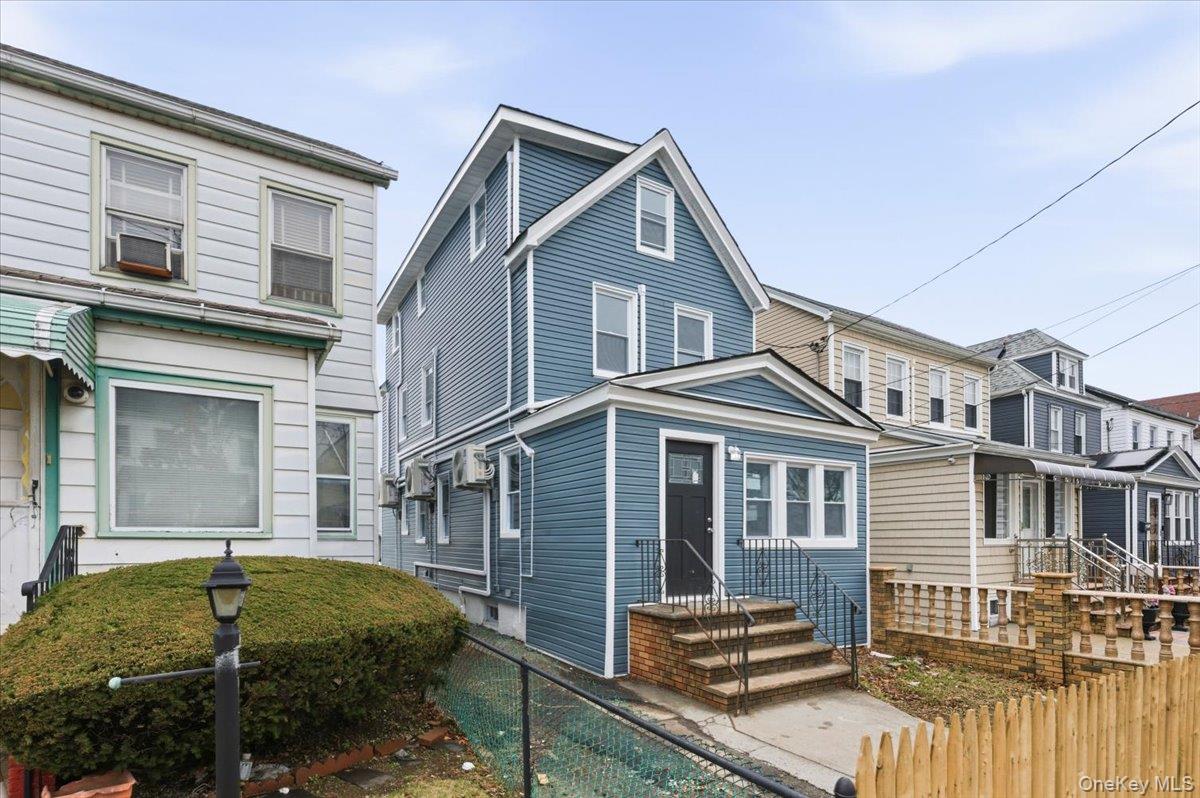 #2 photo, 90-48 204 Street, কুইন্‌স Hollis , NY 11423