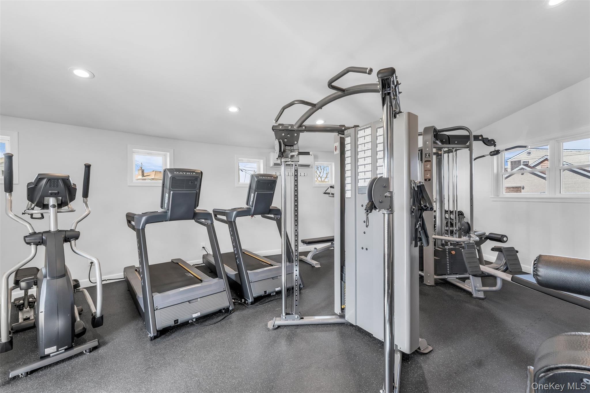 #20 photo, 4 Rose Street, নাসাউ কাউন্টি Oceanside , NY 11572