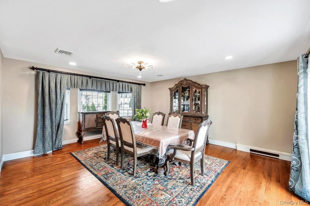 #9 photo, 30 County Line Road, Farmingdale , NY 11735