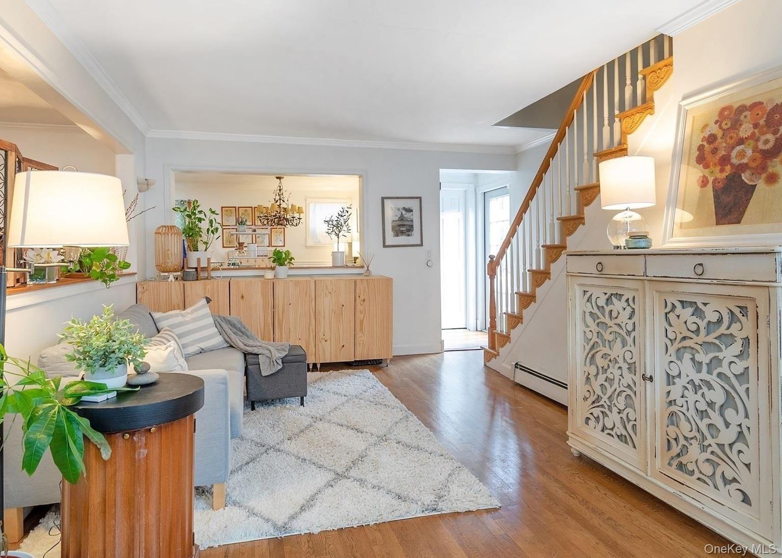 #6 photo, 1 Motts Lane, Glenwood Landing , NY 11547