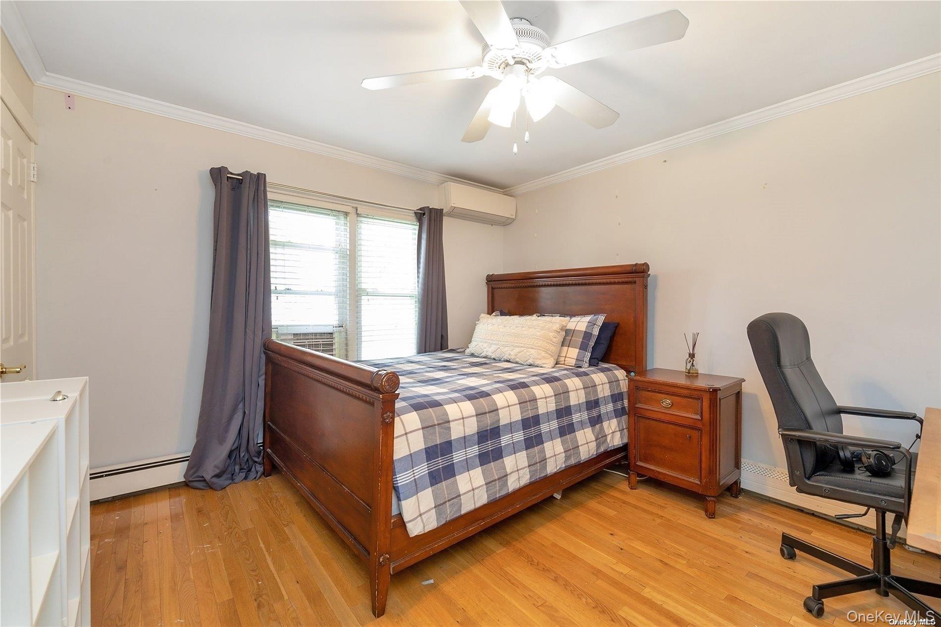 #9 photo, 1 Motts Lane, Glenwood Landing , NY 11547