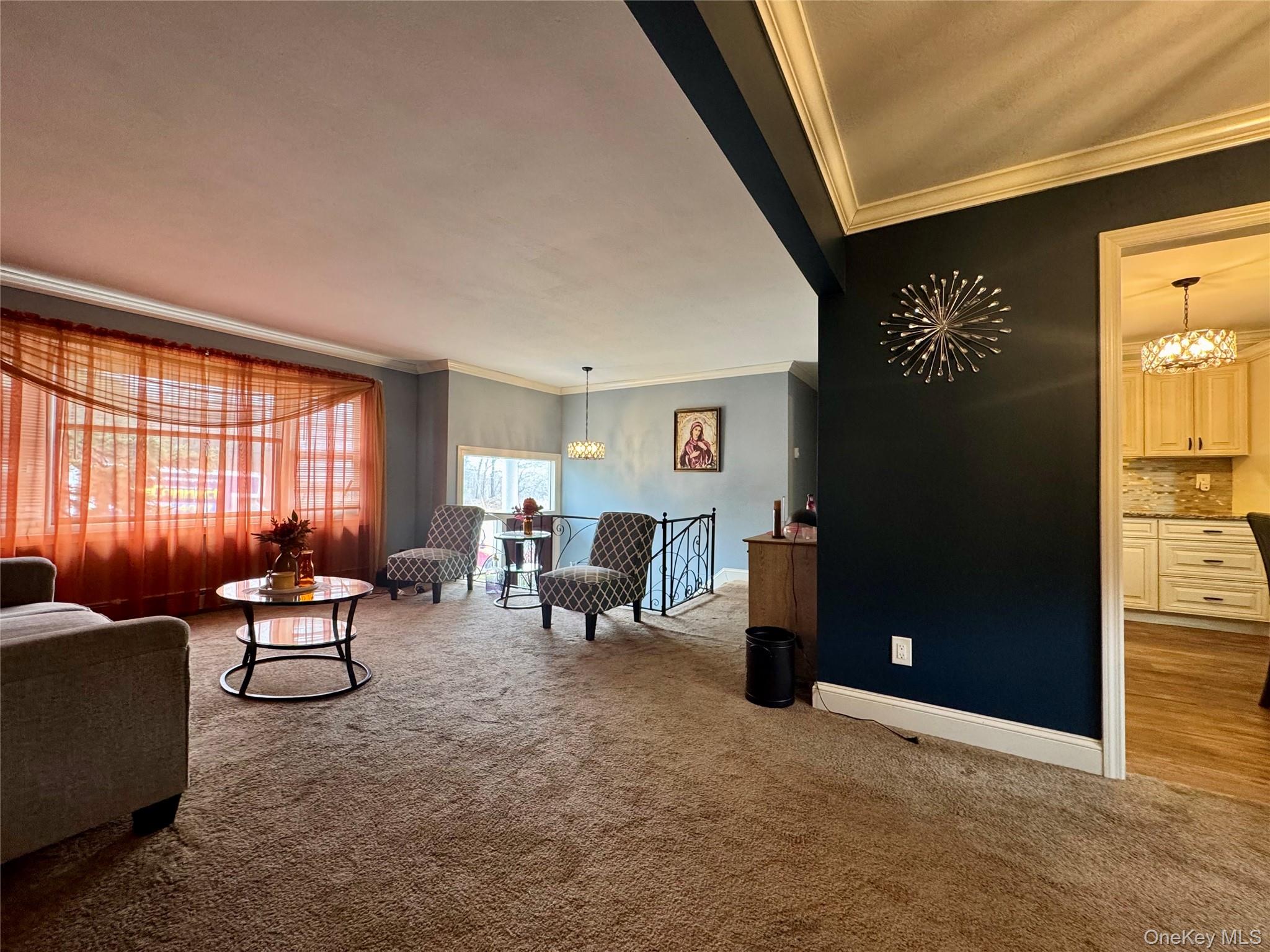 #4 photo, 160 Lincoln Boulevard, সাফোক কাউন্টি Hauppauge , NY 11788