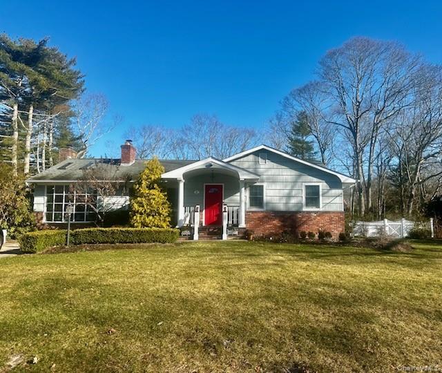 #1 photo, 4 Tamarack Court, সাফোক কাউন্টি East Quogue , NY 11942