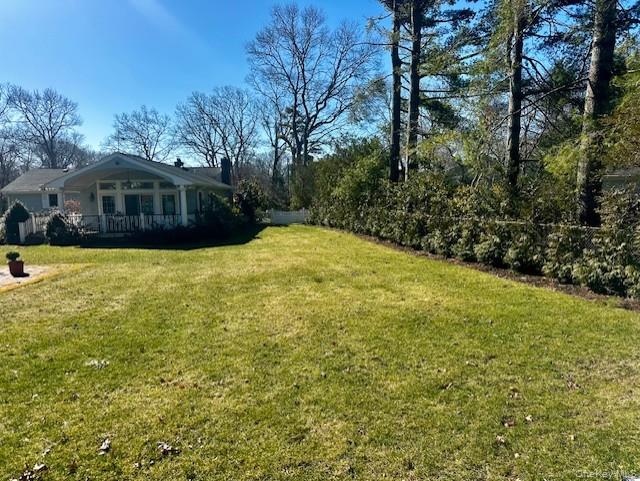 #13 photo, 4 Tamarack Court, সাফোক কাউন্টি East Quogue , NY 11942