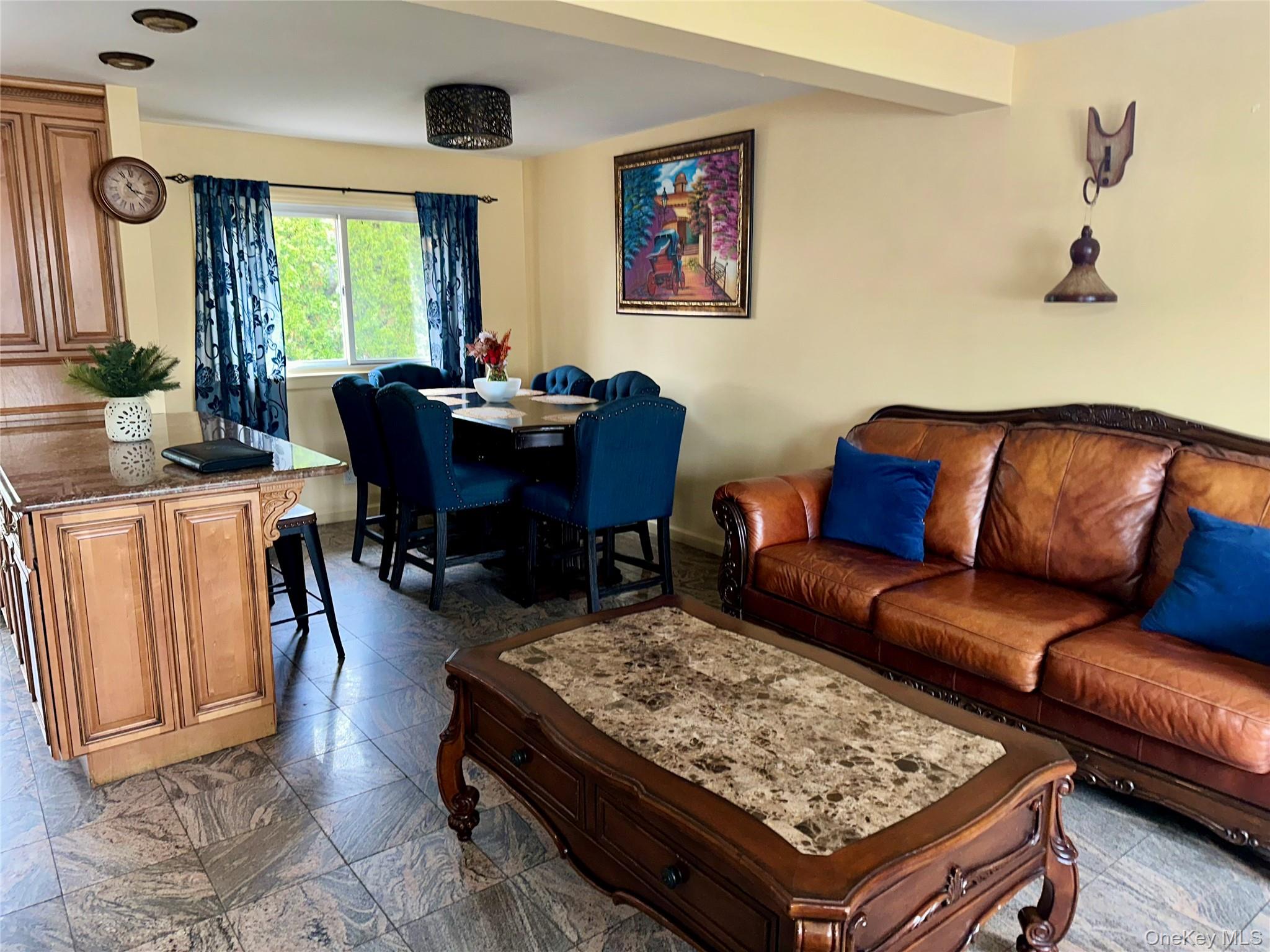 #9 photo, 1316 McClure Avenue, নাসাউ কাউন্টি Elmont , NY 11003