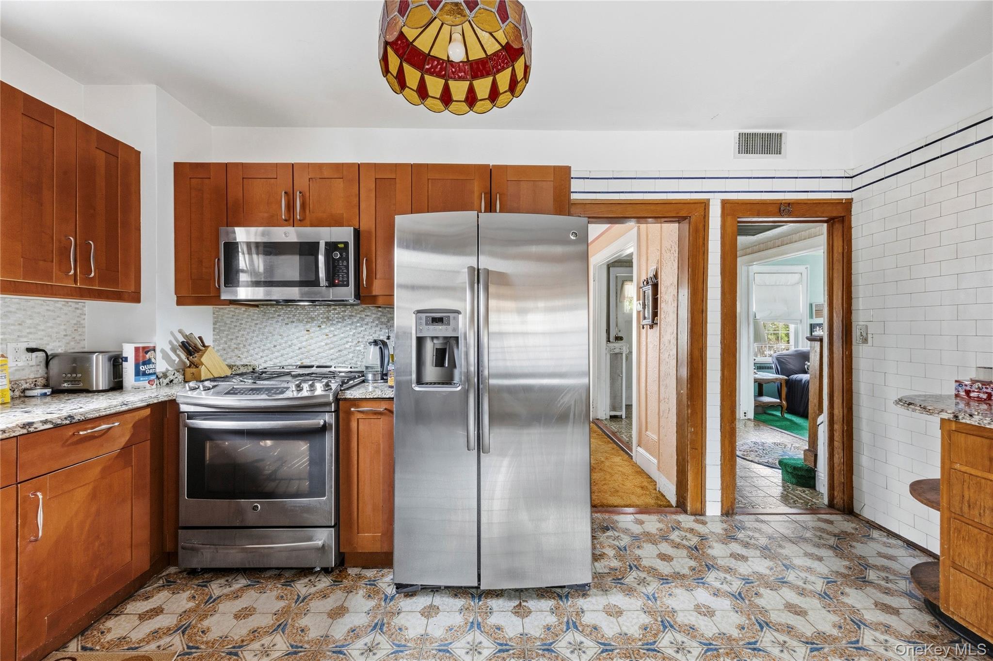 #13 photo, 12-40 Beech Court, কুইন্‌স College Point , NY 11356