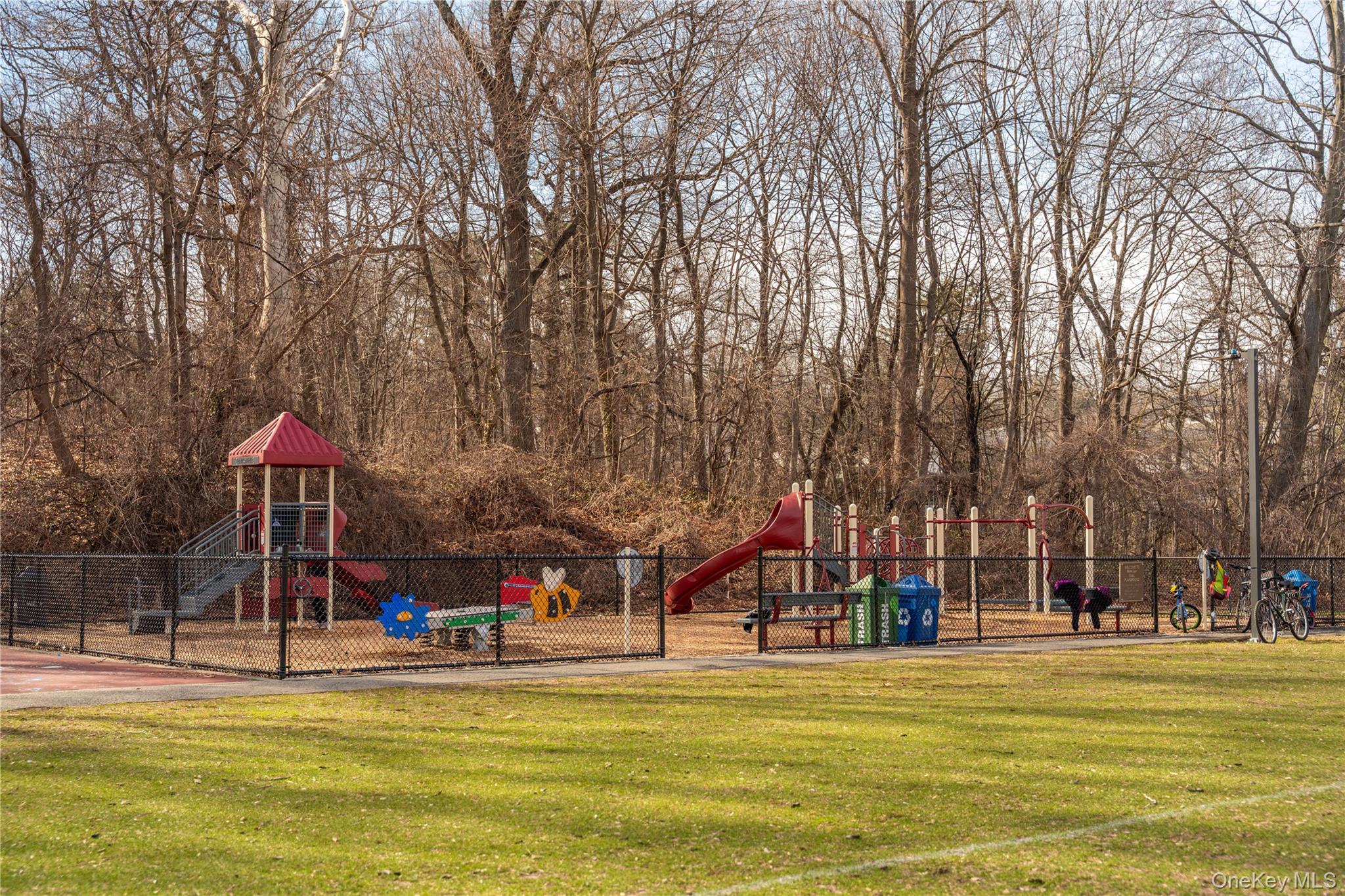 #12 photo, 1 Consulate Drive, Tuckahoe , NY 10707