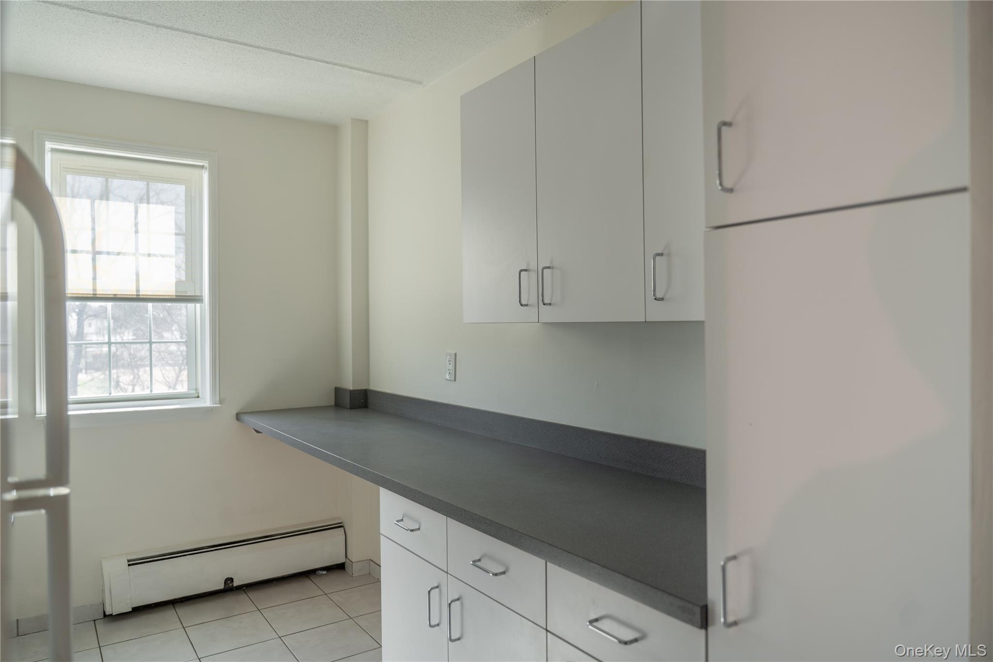 #4 photo, 1 Consulate Drive, Tuckahoe , NY 10707