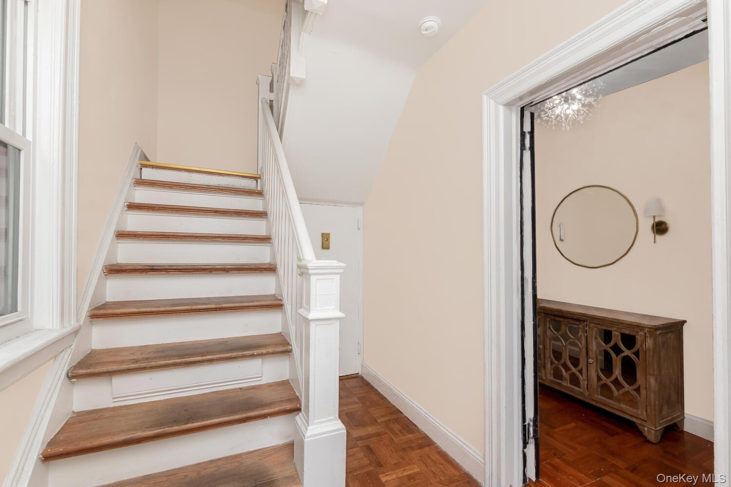 #14 photo, 210 W 179th Street, Bronx , NY 10453