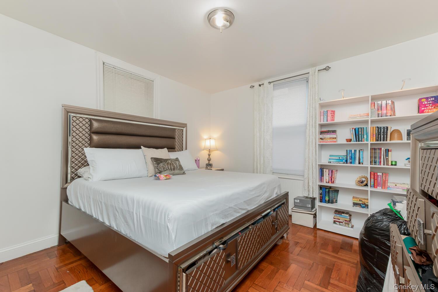 #19 photo, 210 W 179th Street, Bronx , NY 10453