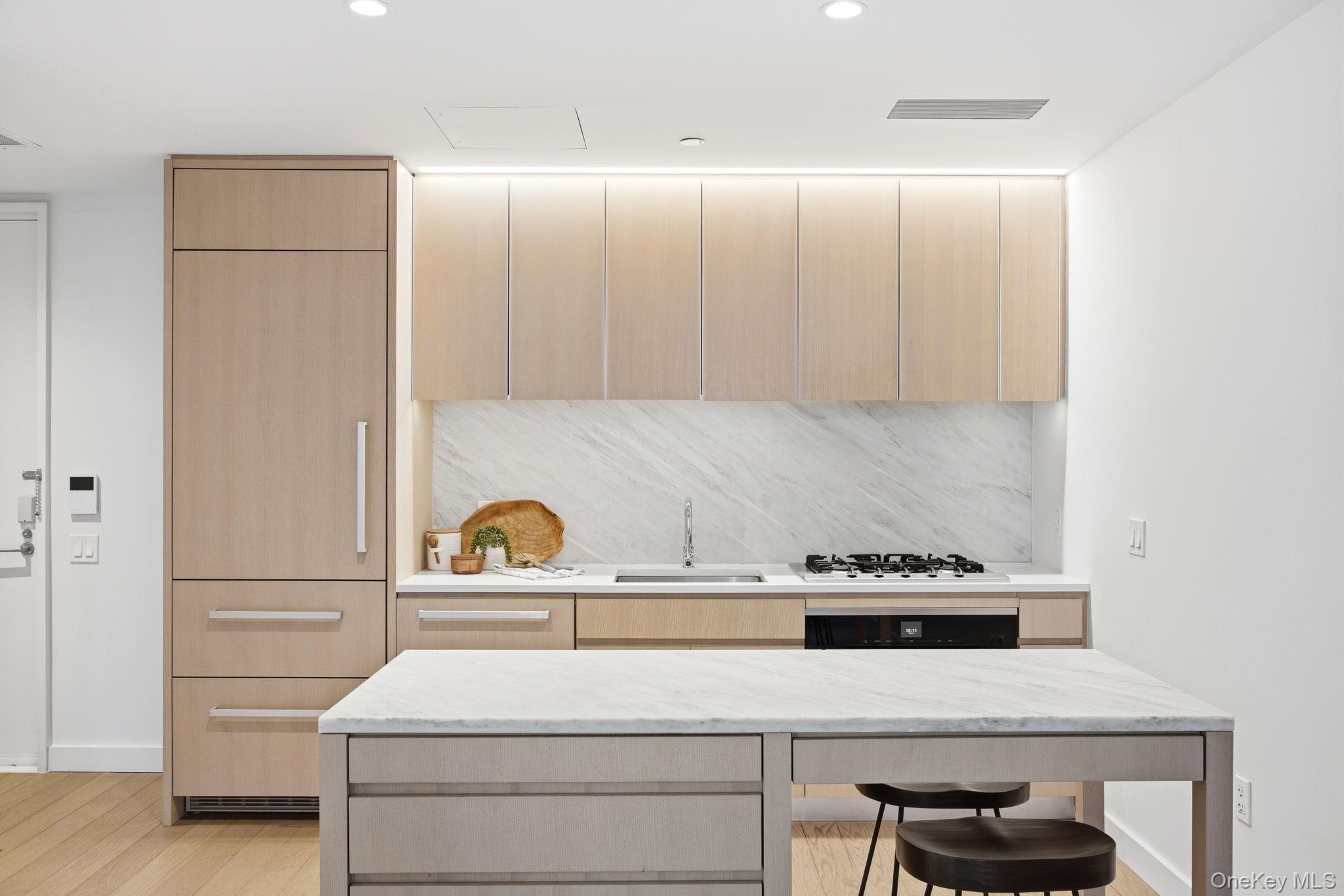 #7 photo, 500 W 45th Street, ম্যানহাটন New York (Manhattan) , NY 10036