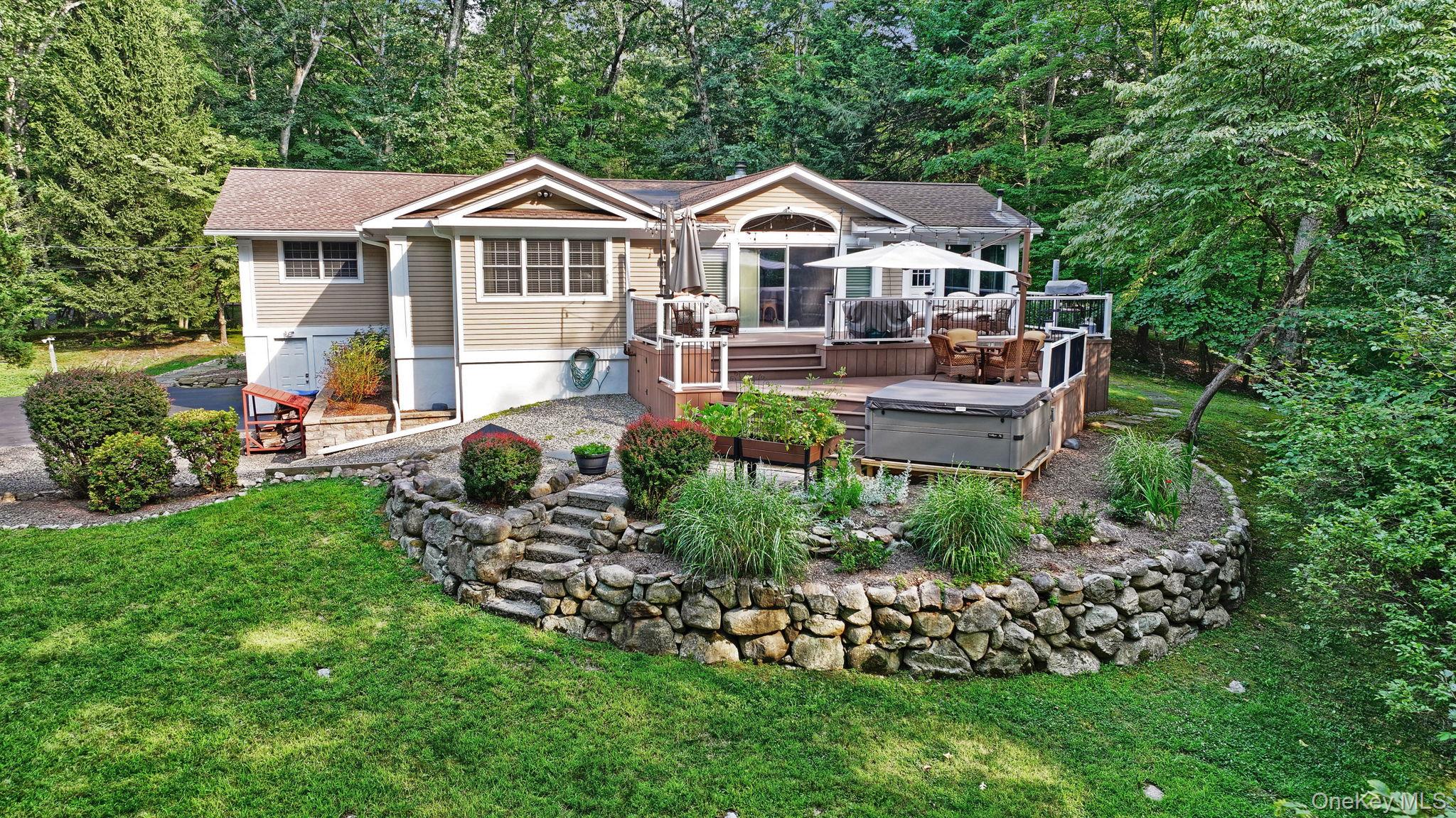 #1 photo, 83 Maple Brook Road, Tuxedo Park , NY 10987