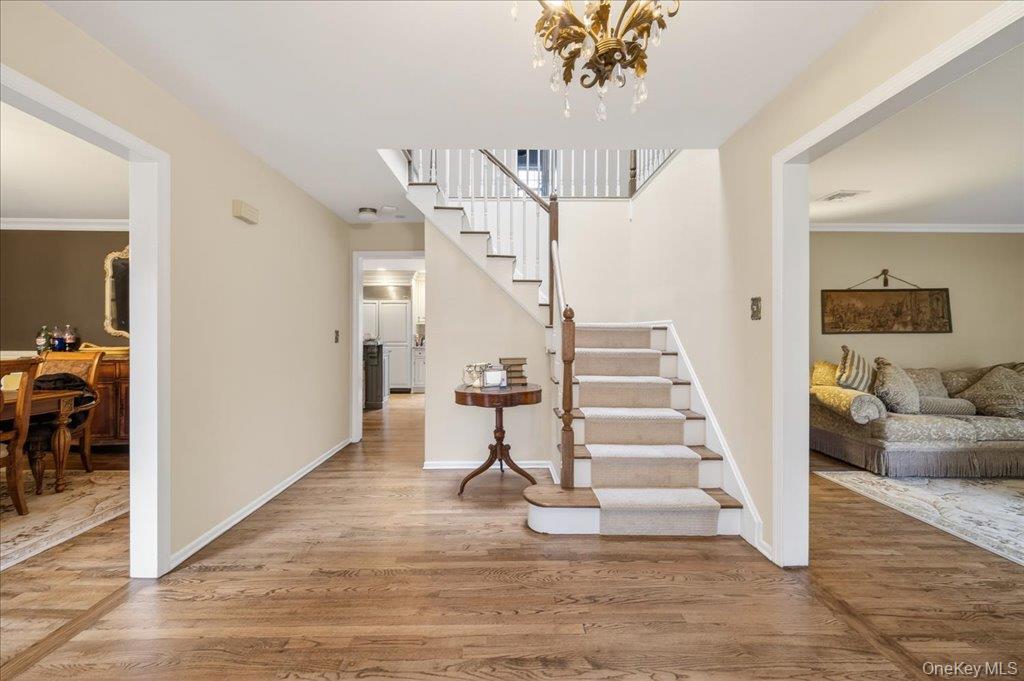 #3 photo, 10 Evergreen Court, Suffern , NY 10901