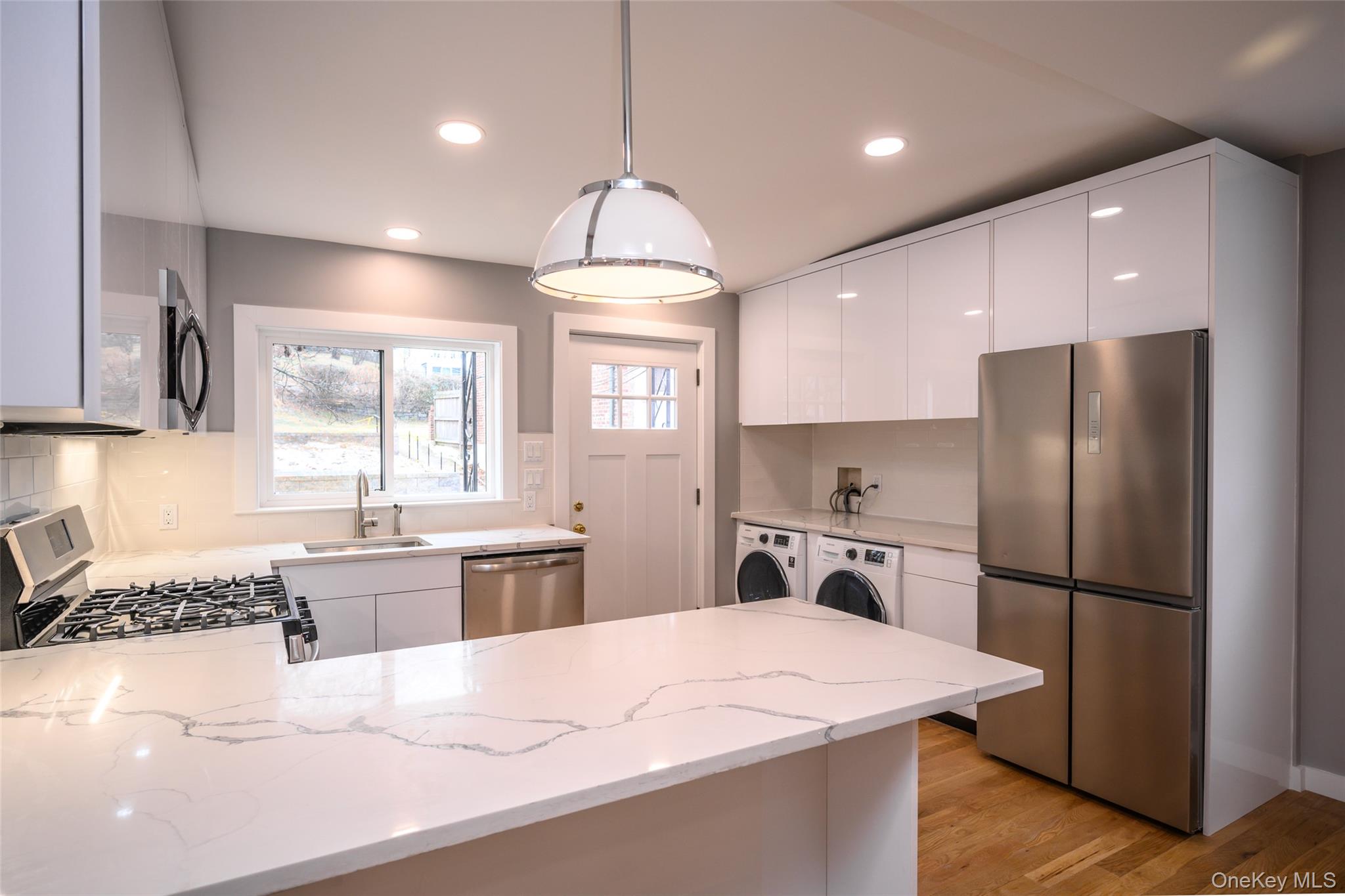 #7 photo, 86 Main Street, Dobbs Ferry , NY 10522