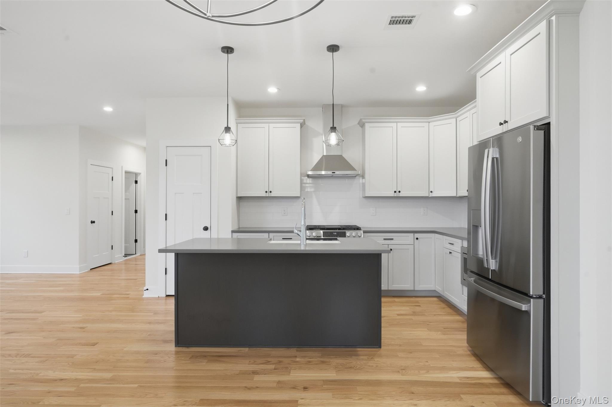 #12 photo, 16 McDonald Court, New Windsor , NY 12553