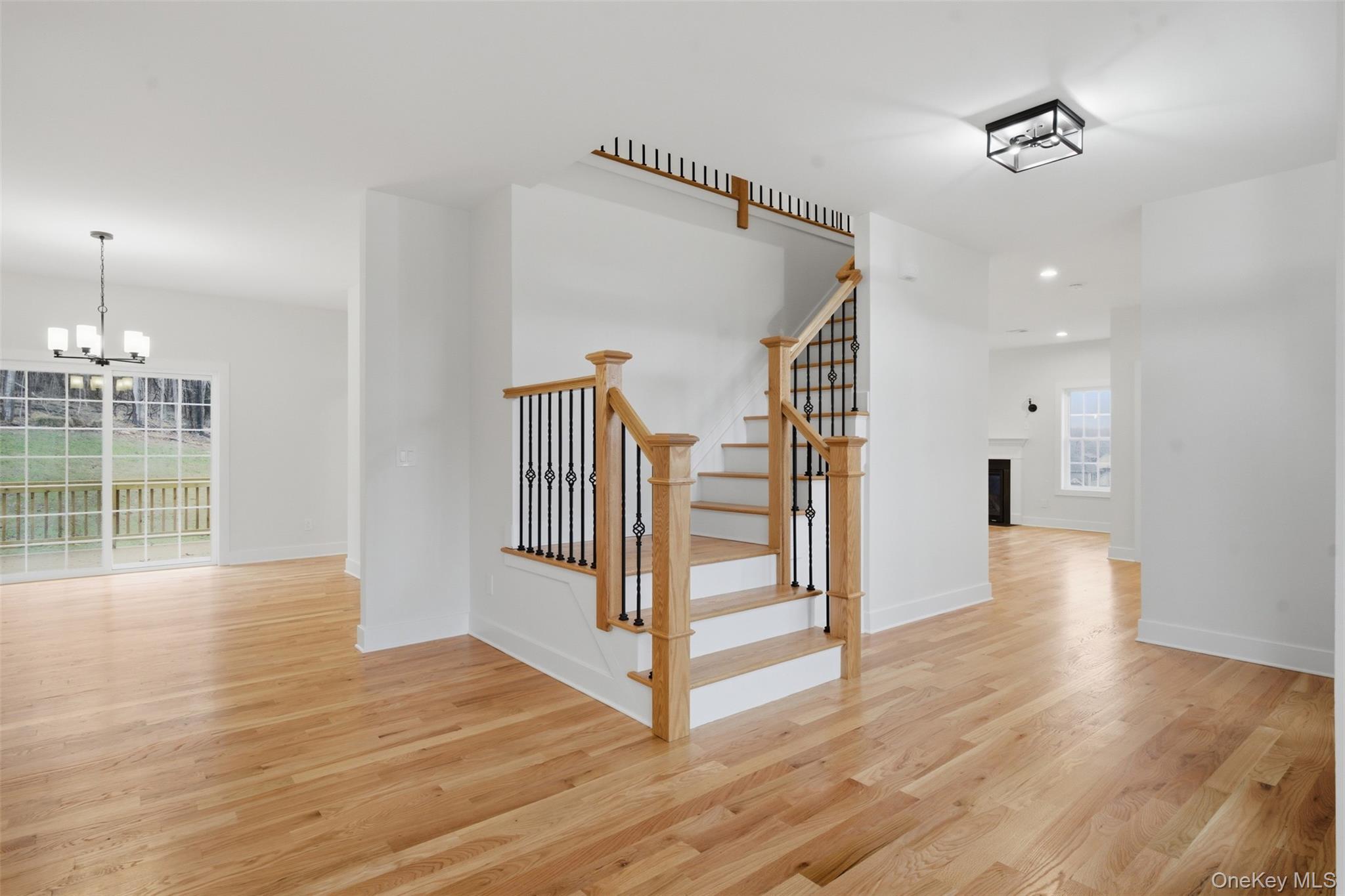 #3 photo, 16 McDonald Court, New Windsor , NY 12553