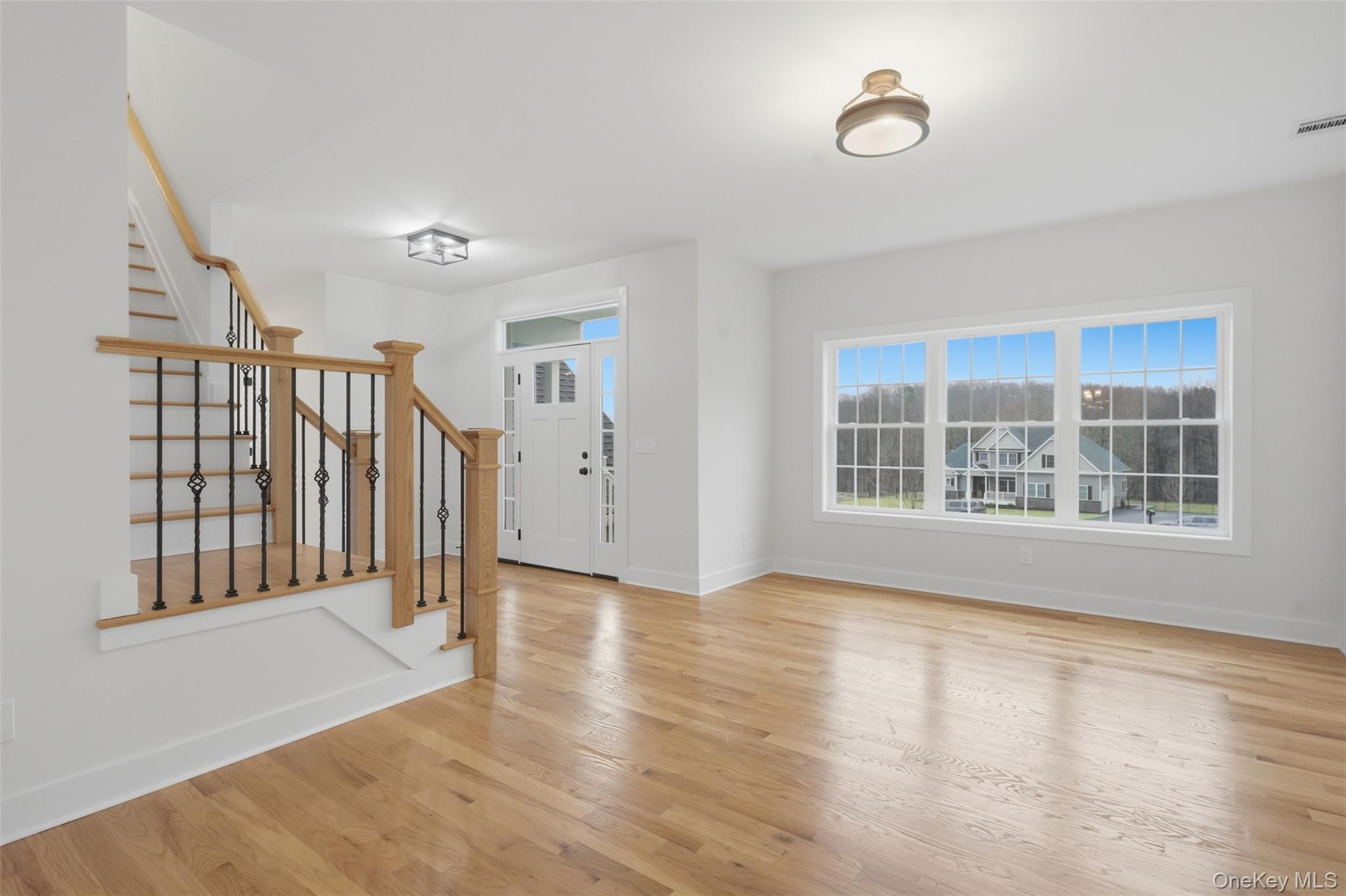 #4 photo, 16 McDonald Court, New Windsor , NY 12553