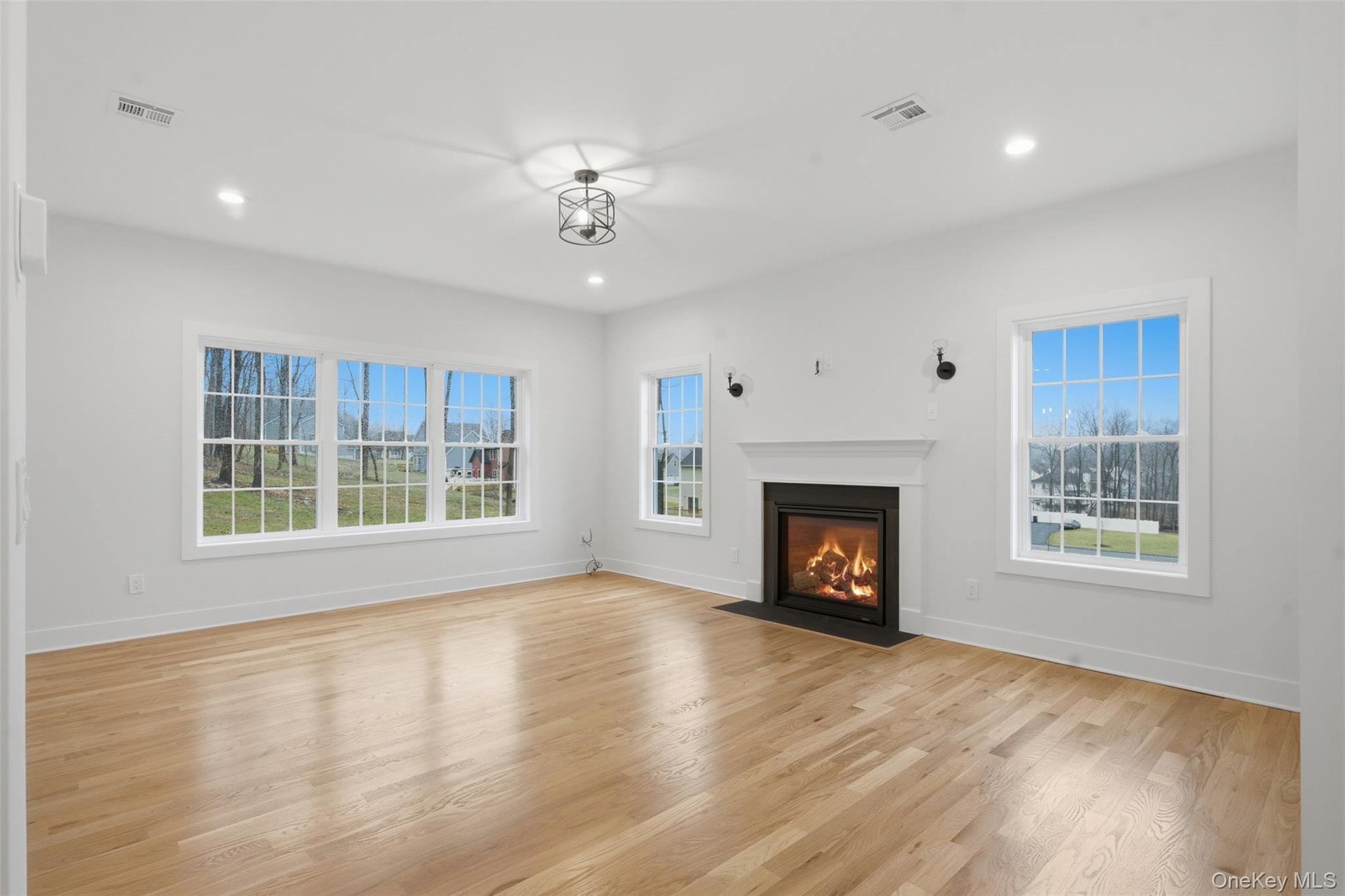 #6 photo, 16 McDonald Court, New Windsor , NY 12553