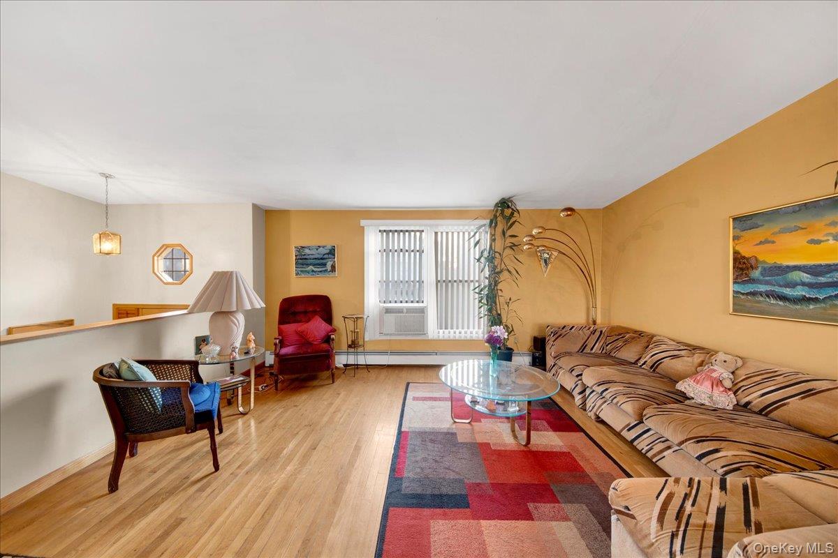 #4 photo, 126 Patmore Avenue, Yonkers , NY 10710