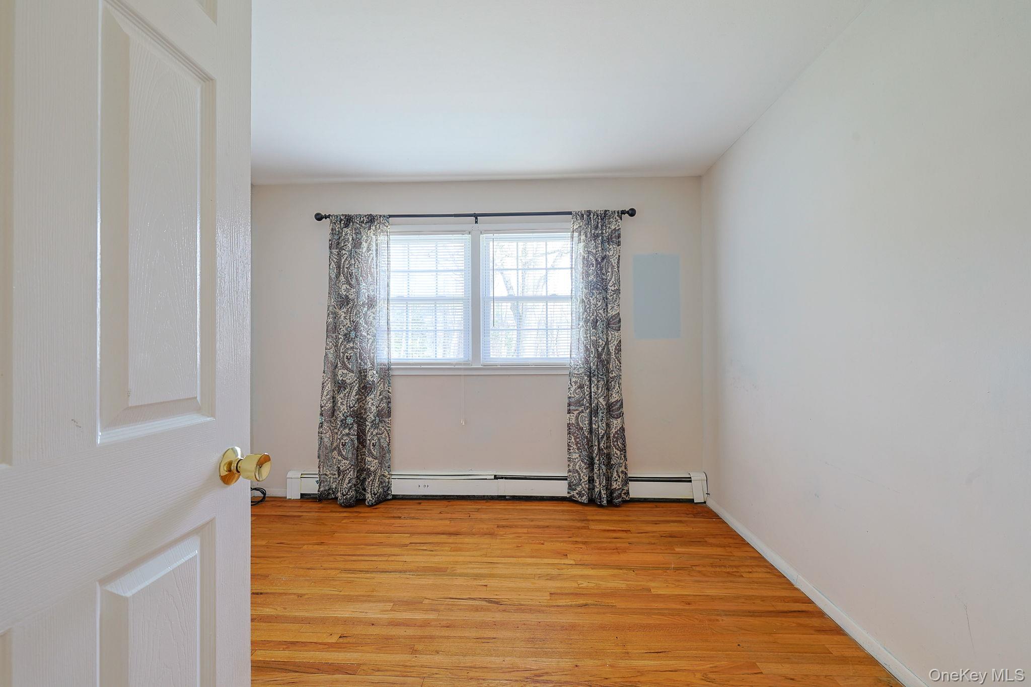 #11 photo, 15 Nursery Road, Tuxedo Park , NY 10987