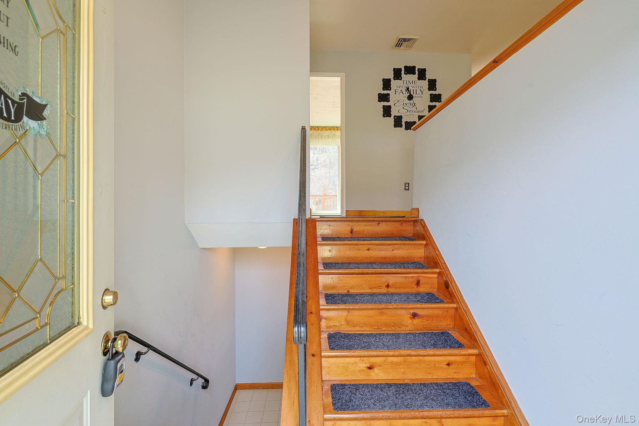 #20 photo, 15 Nursery Road, Tuxedo Park , NY 10987