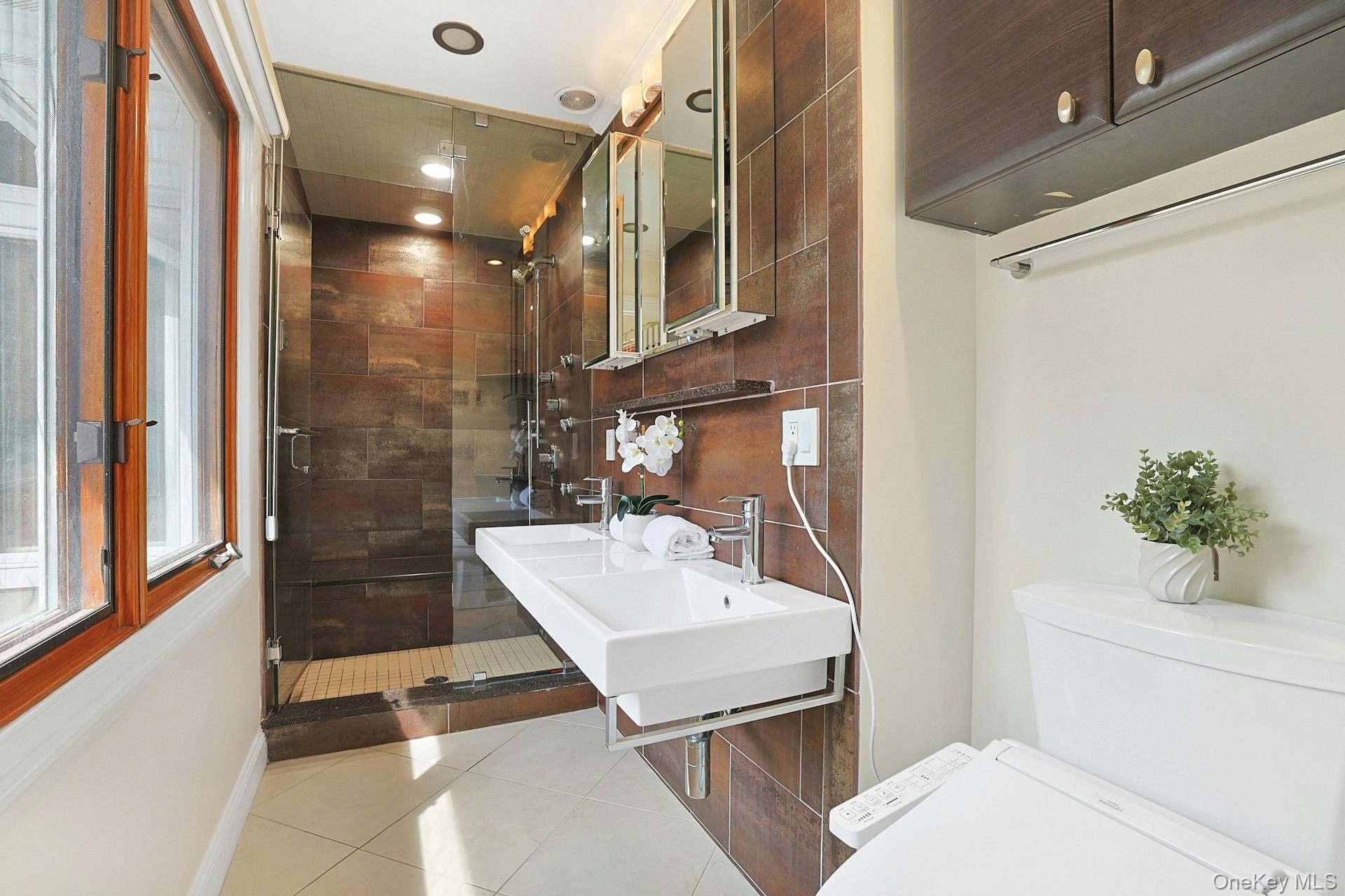 #12 photo, 45 Sprain Valley Road, Scarsdale , NY 10583