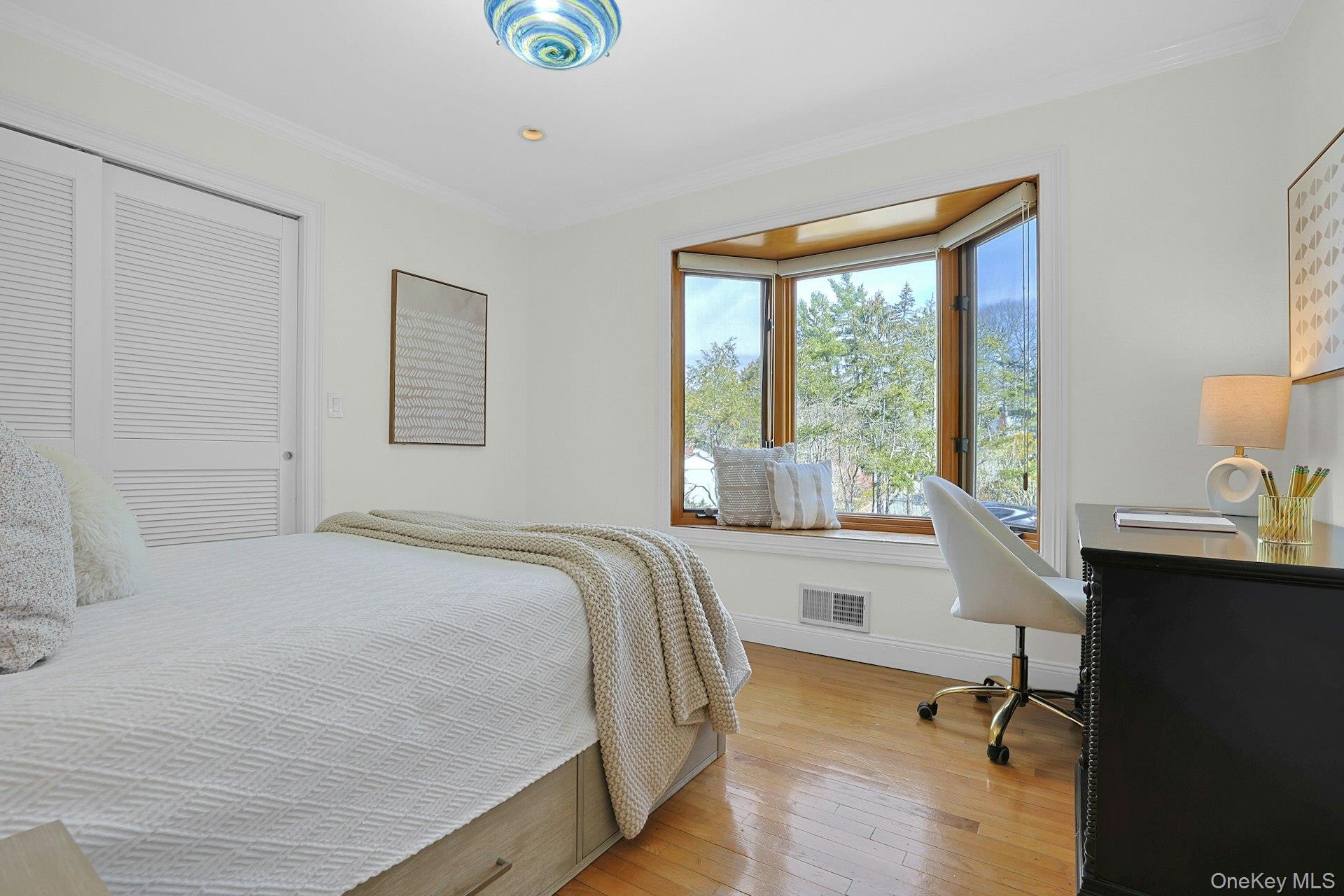 #13 photo, 45 Sprain Valley Road, Scarsdale , NY 10583