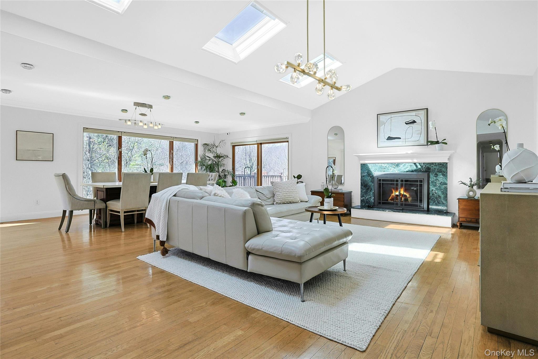 #4 photo, 45 Sprain Valley Road, Scarsdale , NY 10583