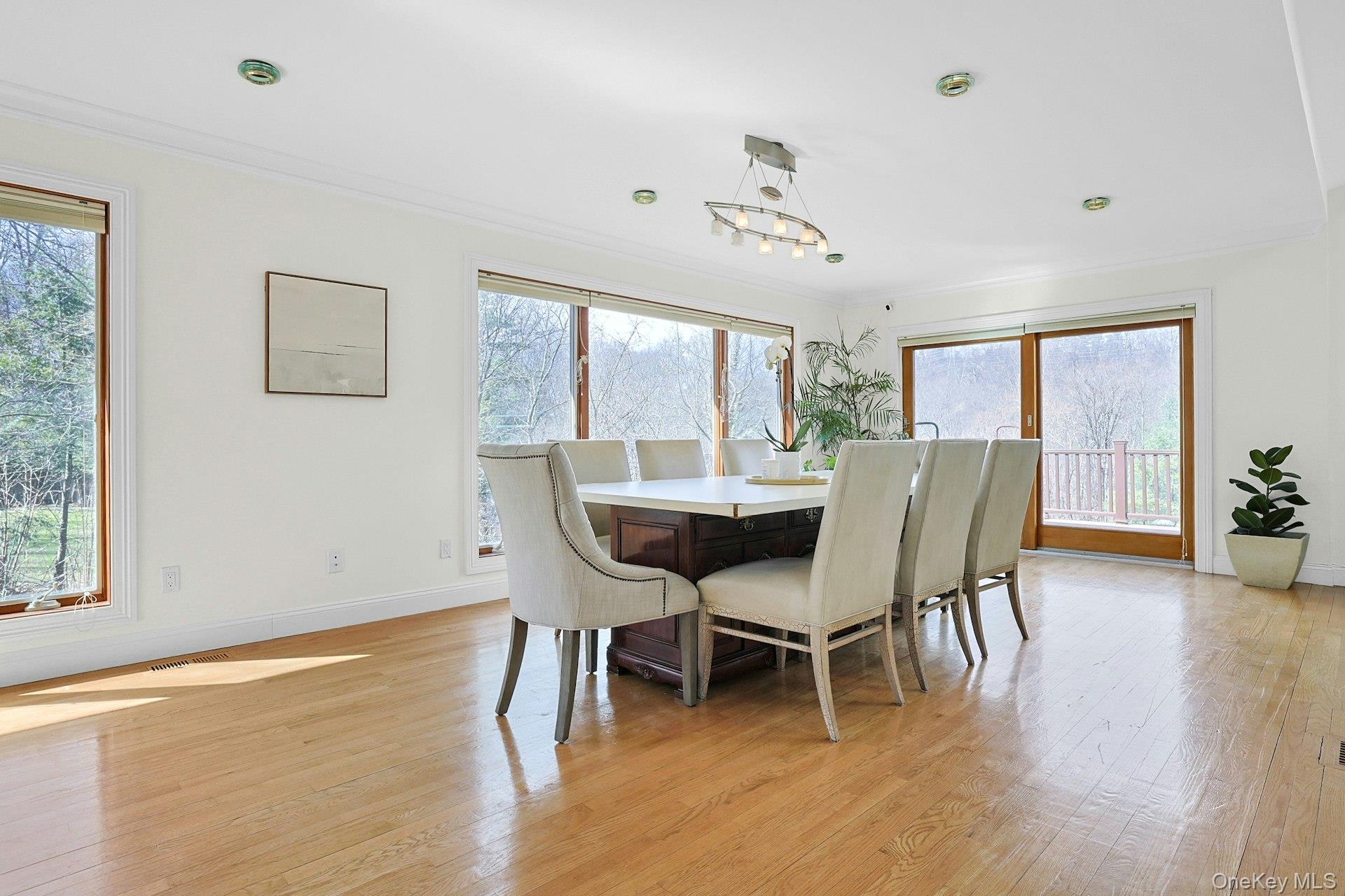 #6 photo, 45 Sprain Valley Road, Scarsdale , NY 10583