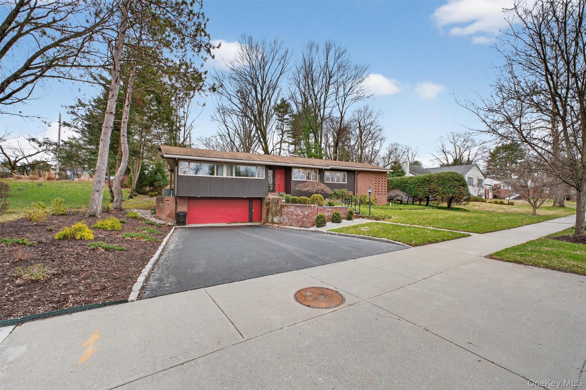 #2 photo, 6 Yates Boulevard, Poughkeepsie , NY 12601