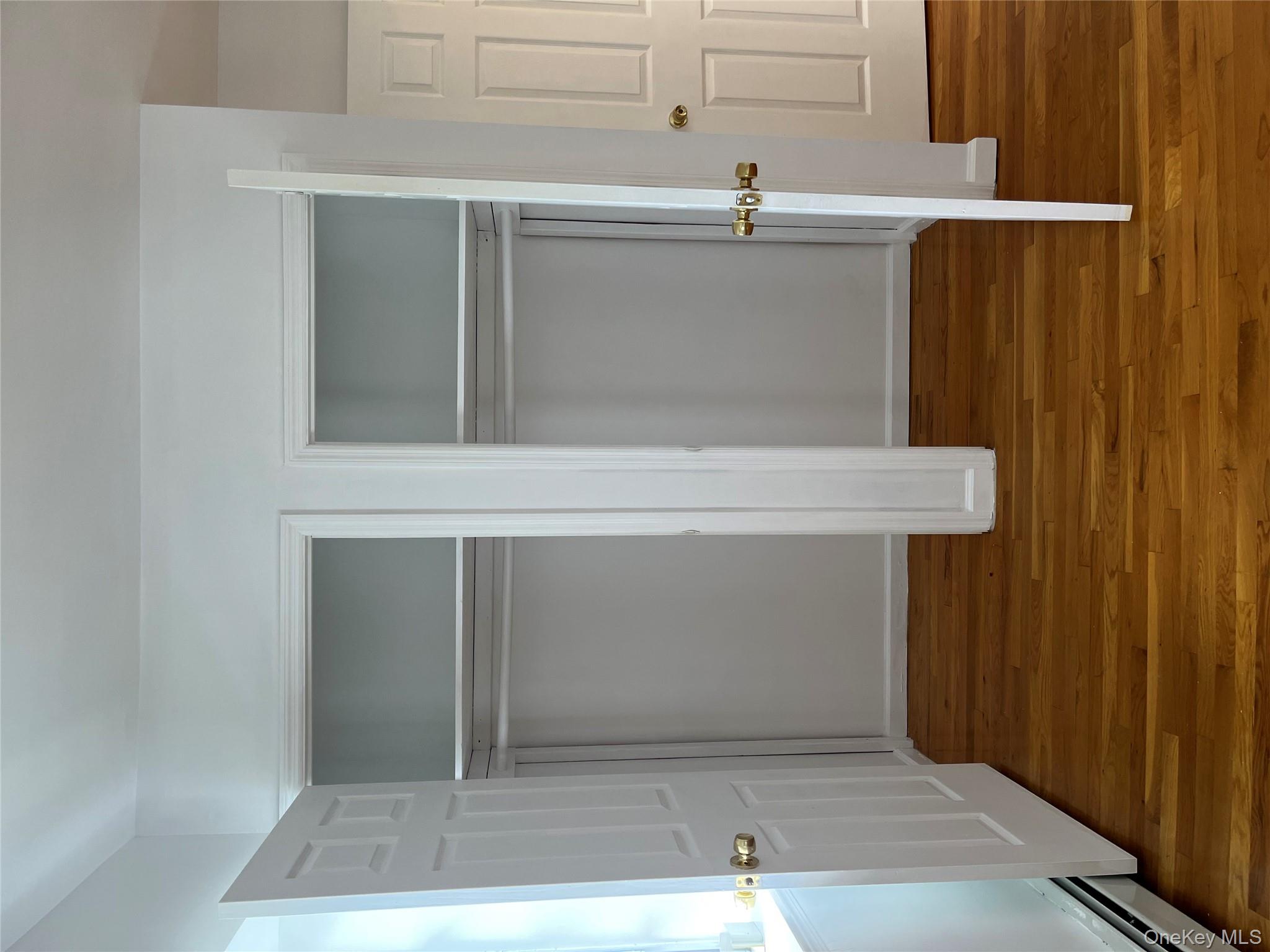 #2 photo, 8281 88th Place, কুইন্‌স Glendale , NY 11385