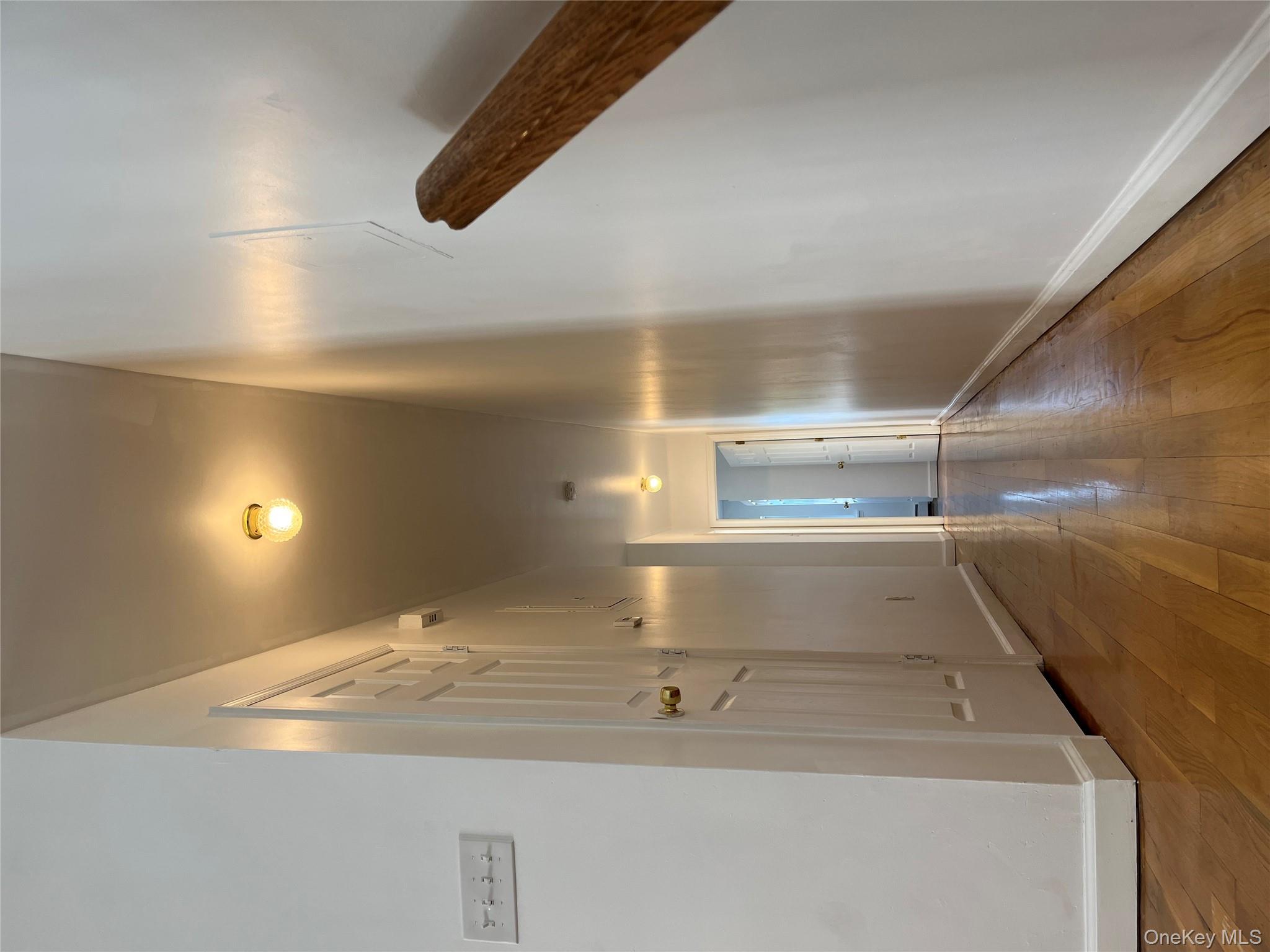 #4 photo, 8281 88th Place, কুইন্‌স Glendale , NY 11385