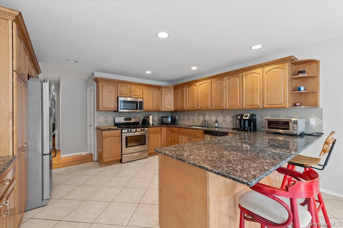 #5 photo, 24 Wisteria Drive, সাফোক কাউন্টি Remsenburg , NY 11960